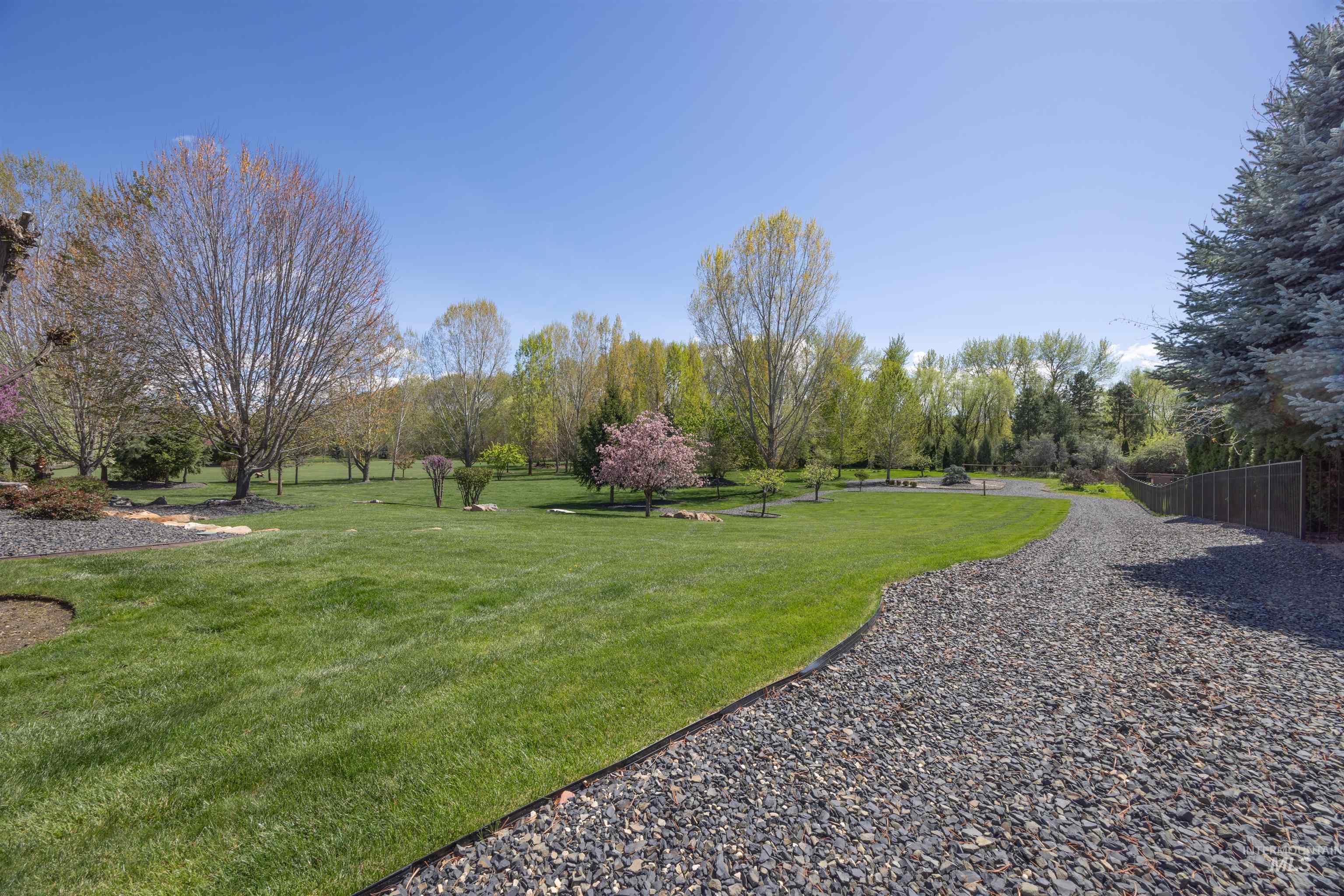 2094 N Vizcaya Way, Eagle, Idaho 83616, 4 Bedrooms, 3.5 Bathrooms, Residential For Sale, Price $1,749,900,MLS 98982356