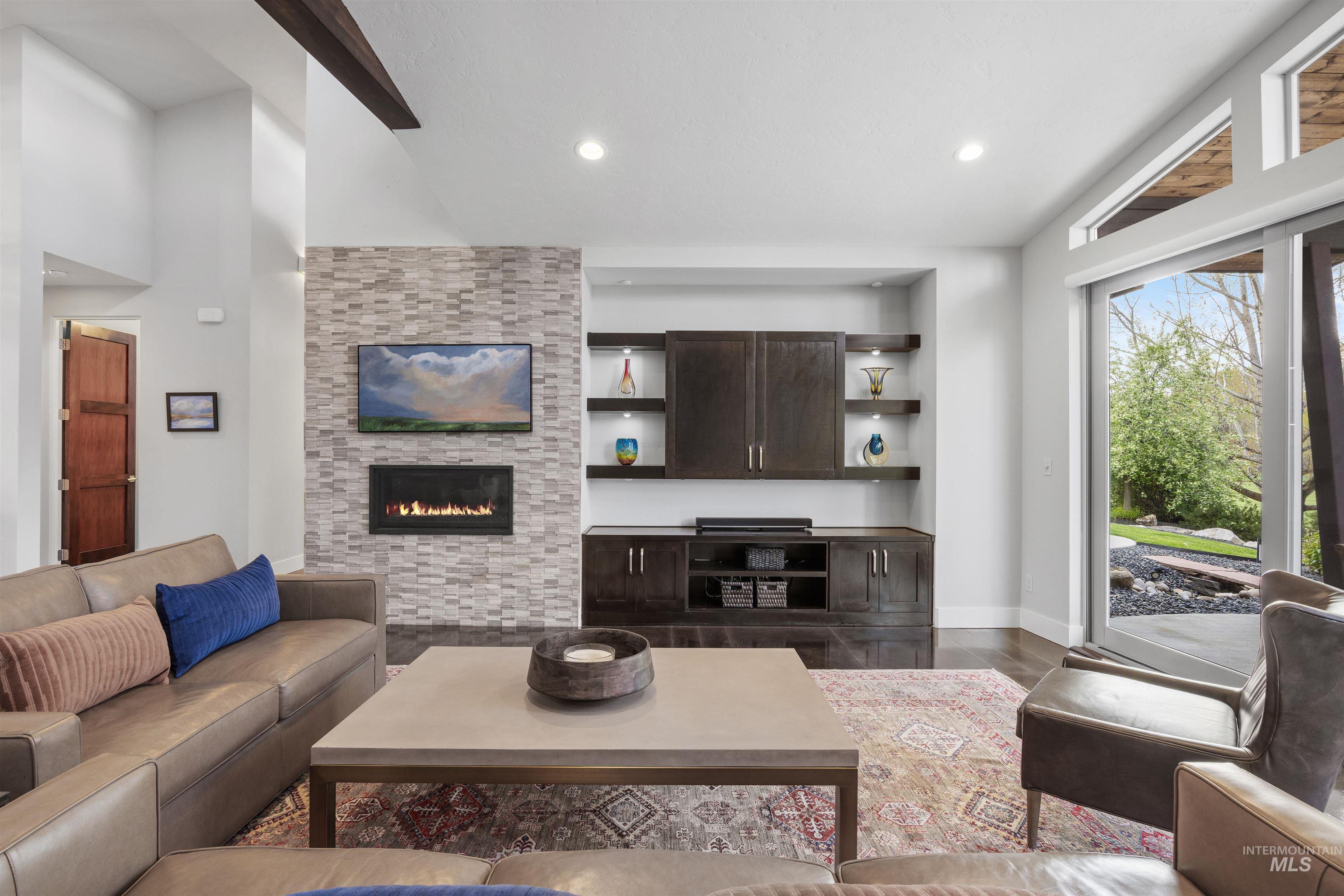 2094 N Vizcaya Way, Eagle, Idaho 83616, 4 Bedrooms, 3.5 Bathrooms, Residential For Sale, Price $1,749,900,MLS 98982356