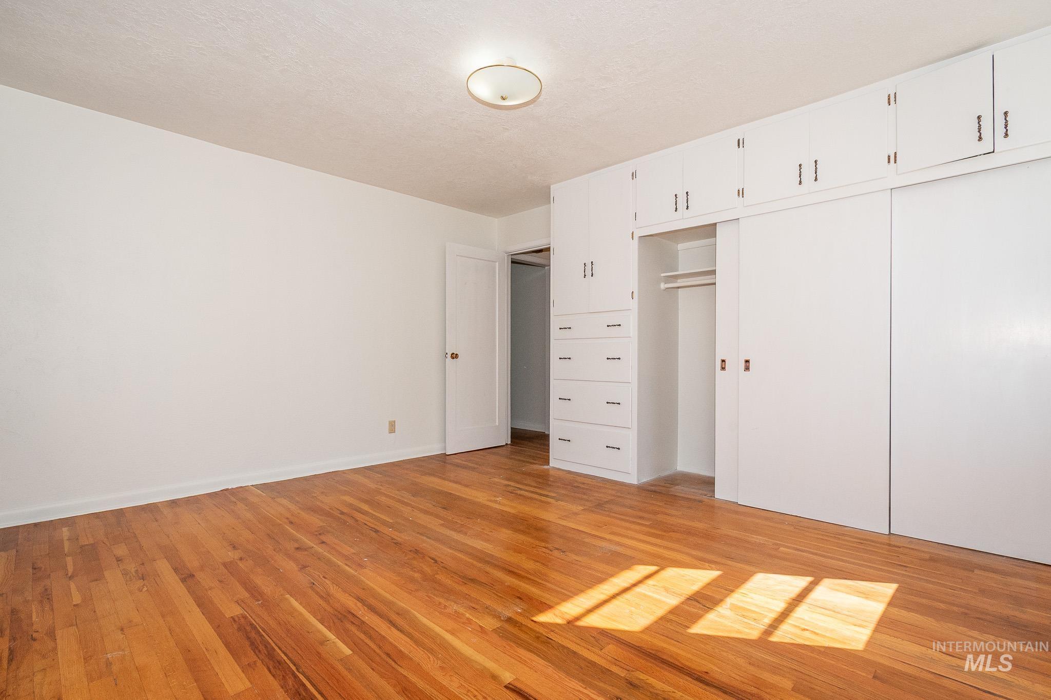 1304 W Rose Park Cir., Boise, Idaho 83702, 2 Bedrooms, 1 Bathroom, Residential For Sale, Price $525,000, 98982357