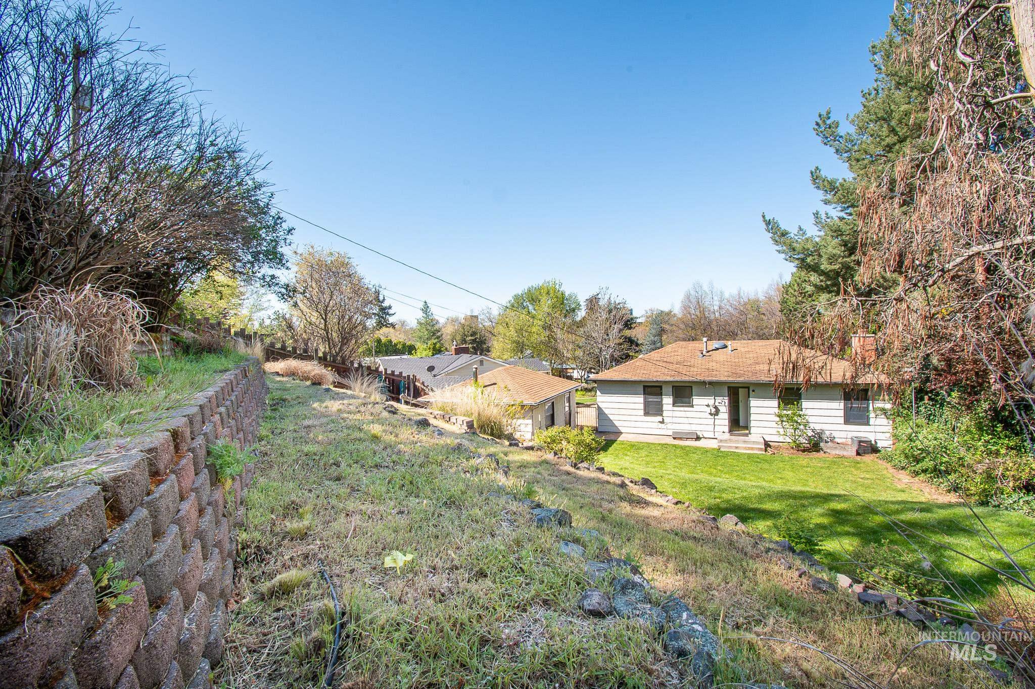 1304 W Rose Park Cir., Boise, Idaho 83702, 2 Bedrooms, 1 Bathroom, Residential For Sale, Price $525,000, 98982357