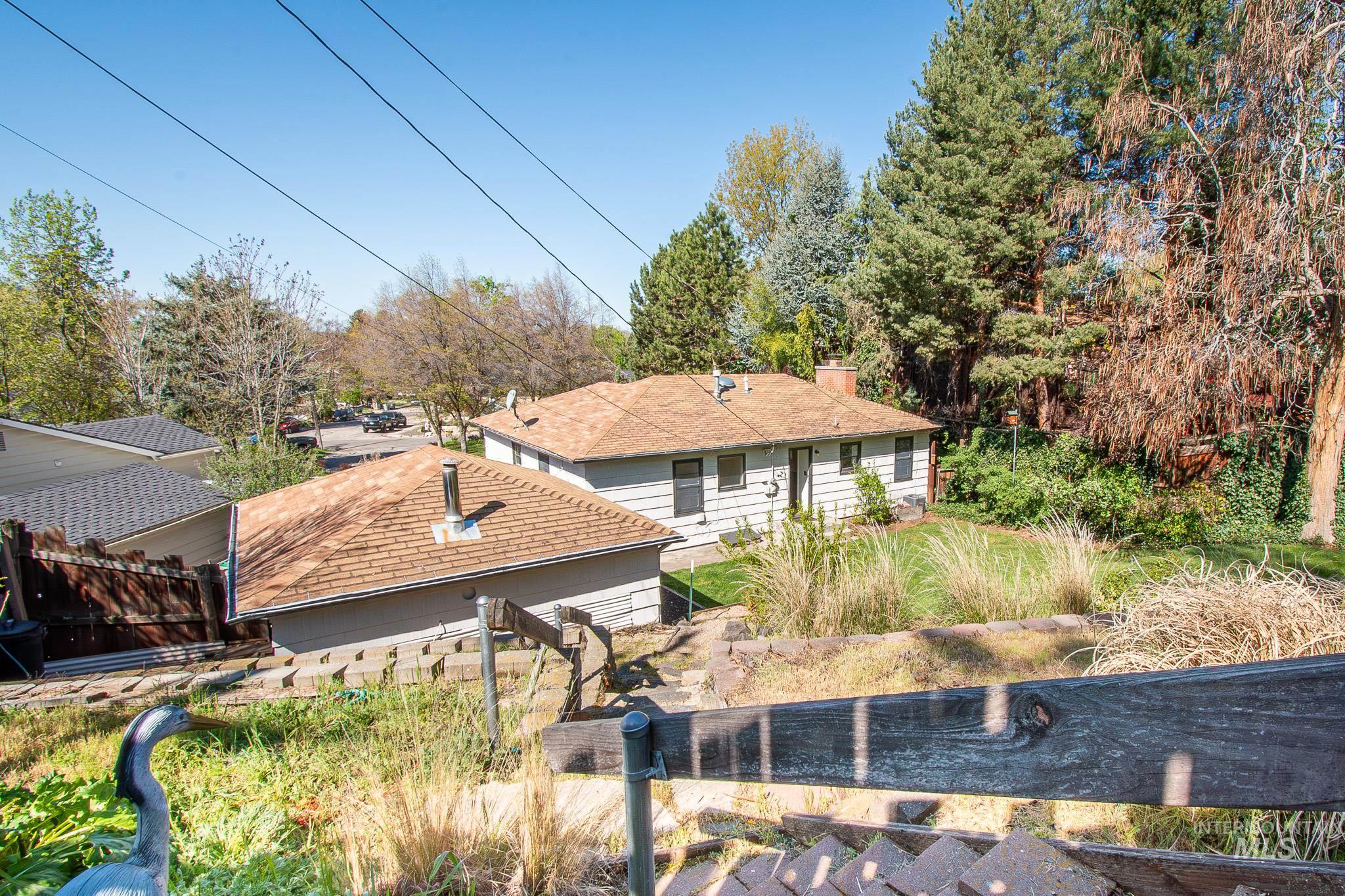 1304 W Rose Park Cir., Boise, Idaho 83702, 2 Bedrooms, 1 Bathroom, Residential For Sale, Price $525,000, 98982357