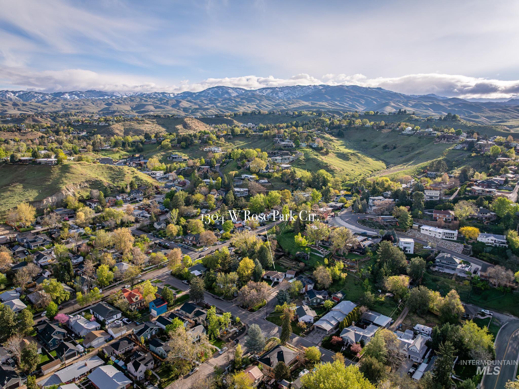 1304 W Rose Park Cir., Boise, Idaho 83702, 2 Bedrooms, 1 Bathroom, Residential For Sale, Price $525,000, 98982357