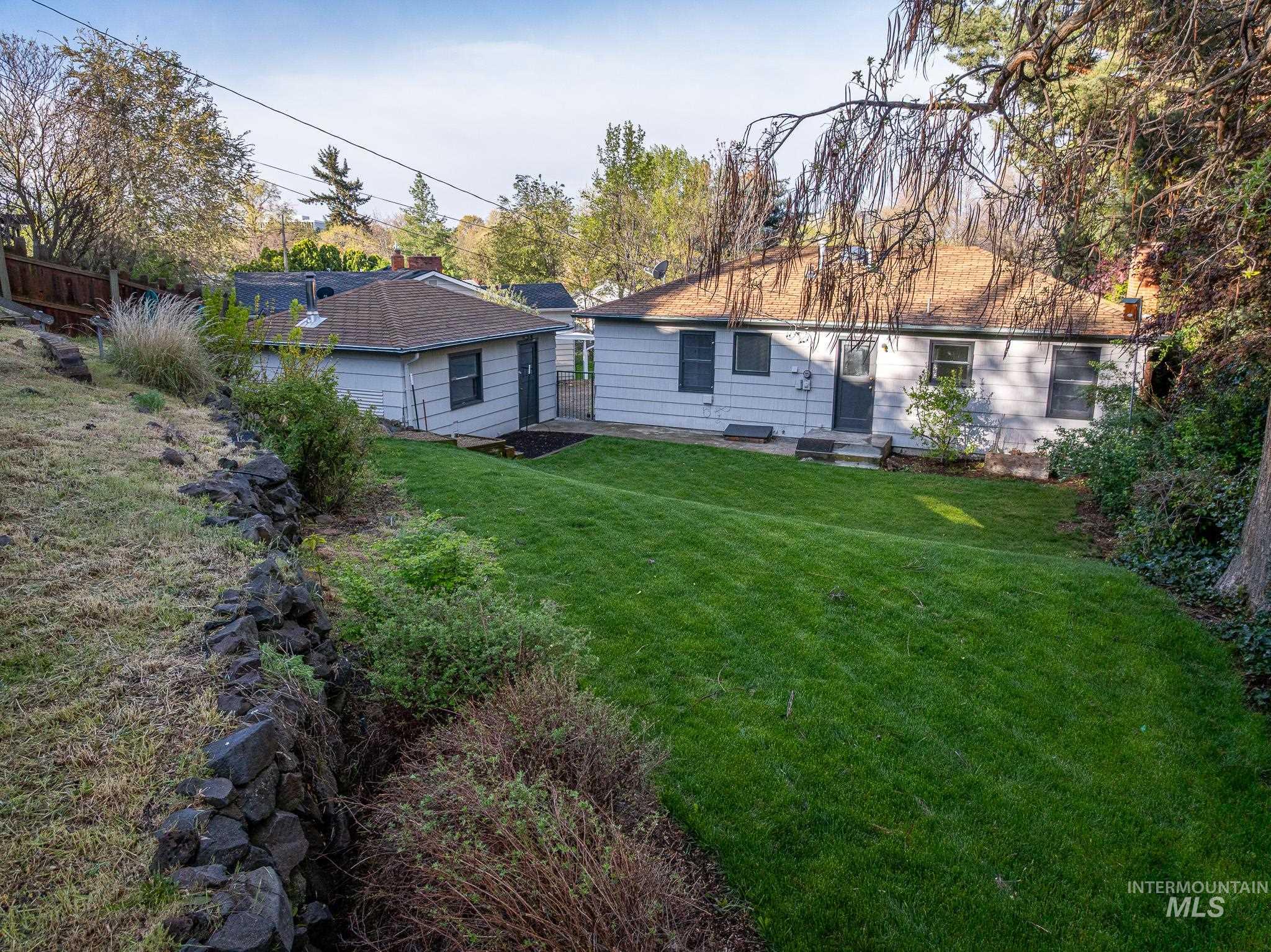 1304 W Rose Park Cir., Boise, Idaho 83702, 2 Bedrooms, 1 Bathroom, Residential For Sale, Price $525,000, 98982357