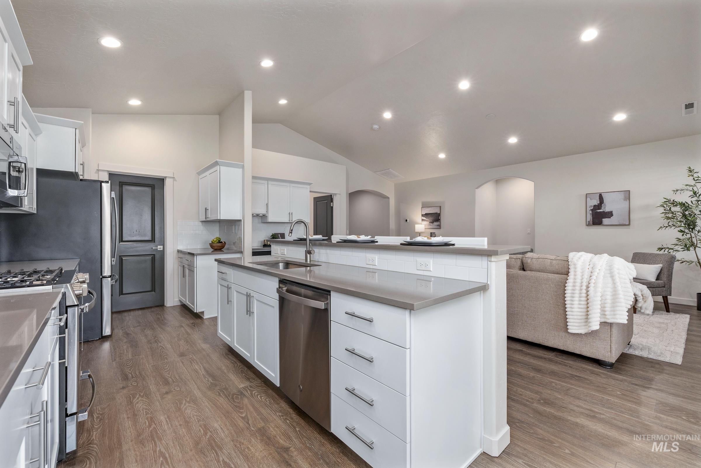 7565 W Itasco Dr, Boise, Idaho 83709-1681, 3 Bedrooms, 2 Bathrooms, Residential For Sale, Price $500,000,MLS 98982360