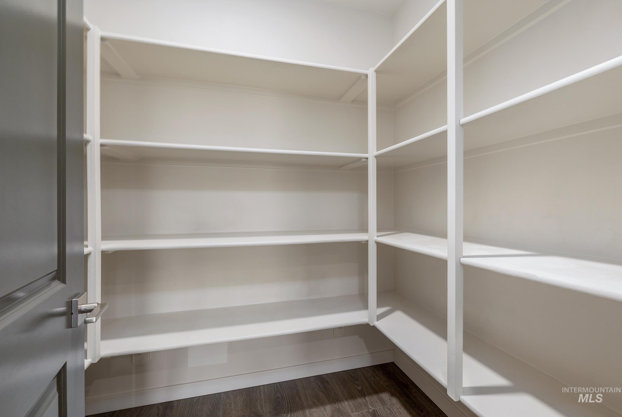 7565 W Itasco Dr, Boise, Idaho 83709-1681, 3 Bedrooms, 2 Bathrooms, Residential For Sale, Price $500,000,MLS 98982360