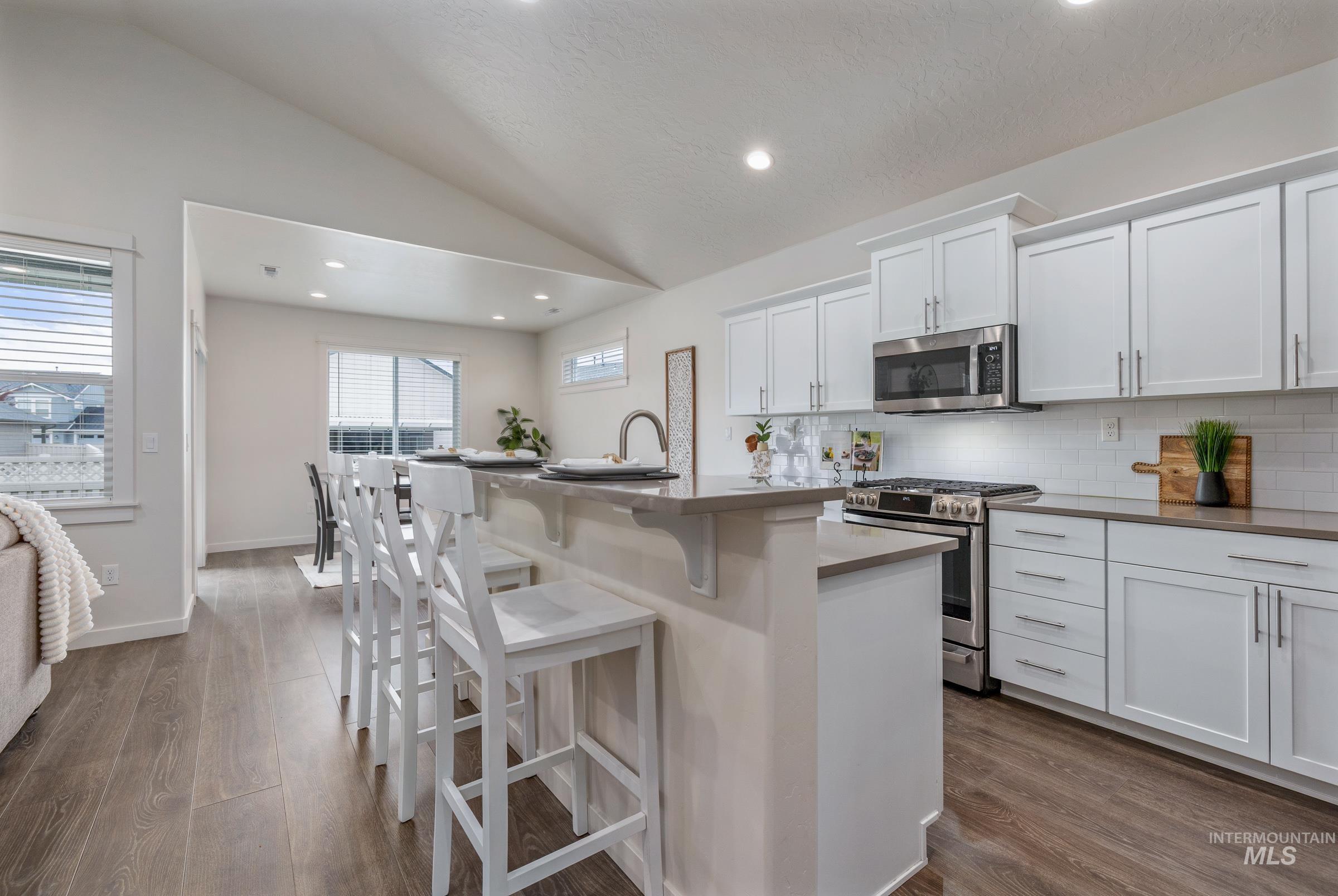 7565 W Itasco Dr, Boise, Idaho 83709-1681, 3 Bedrooms, 2 Bathrooms, Residential For Sale, Price $500,000,MLS 98982360