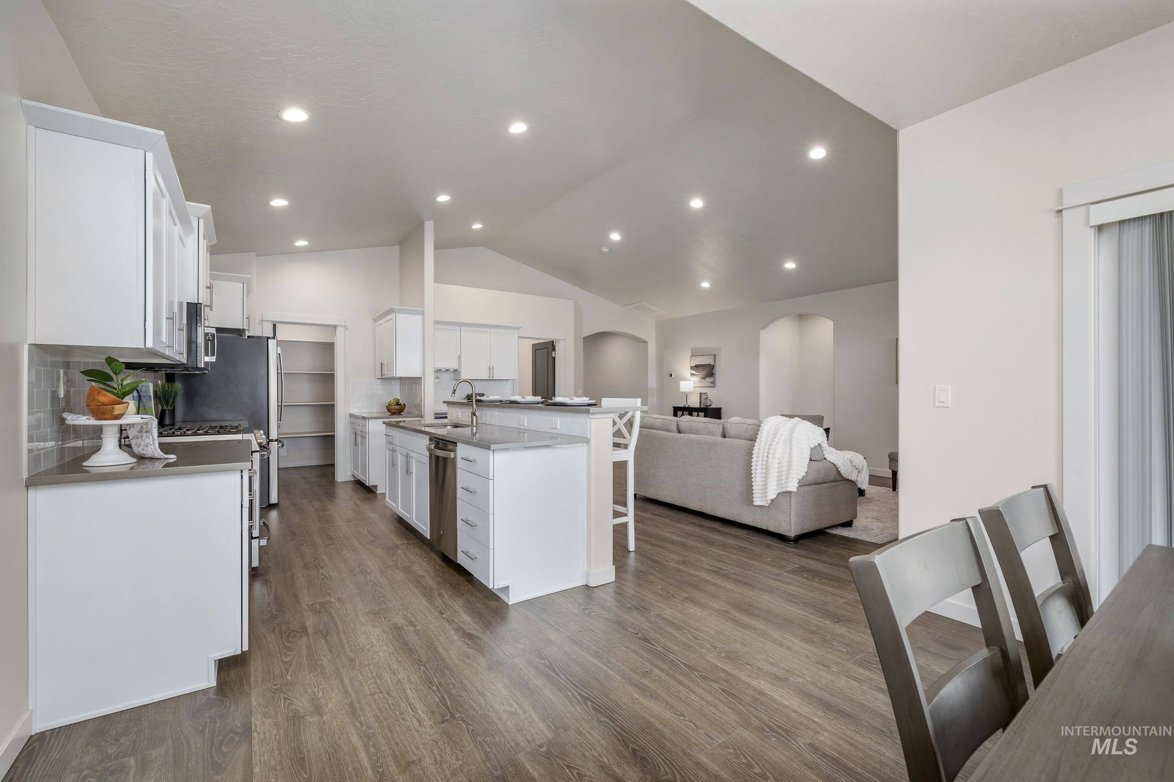 7565 W Itasco Dr, Boise, Idaho 83709-1681, 3 Bedrooms, 2 Bathrooms, Residential For Sale, Price $500,000,MLS 98982360