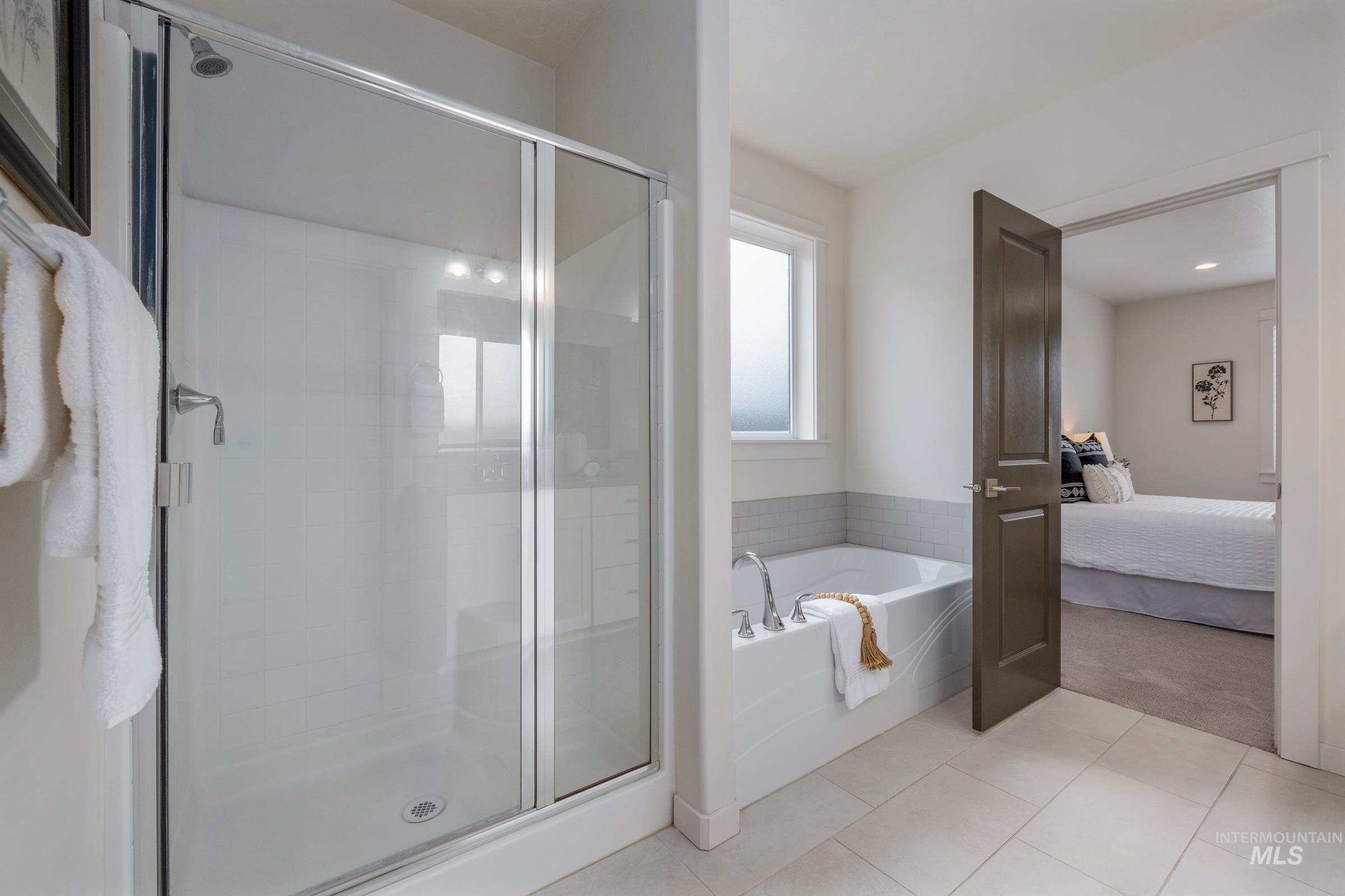 7565 W Itasco Dr, Boise, Idaho 83709-1681, 3 Bedrooms, 2 Bathrooms, Residential For Sale, Price $500,000,MLS 98982360