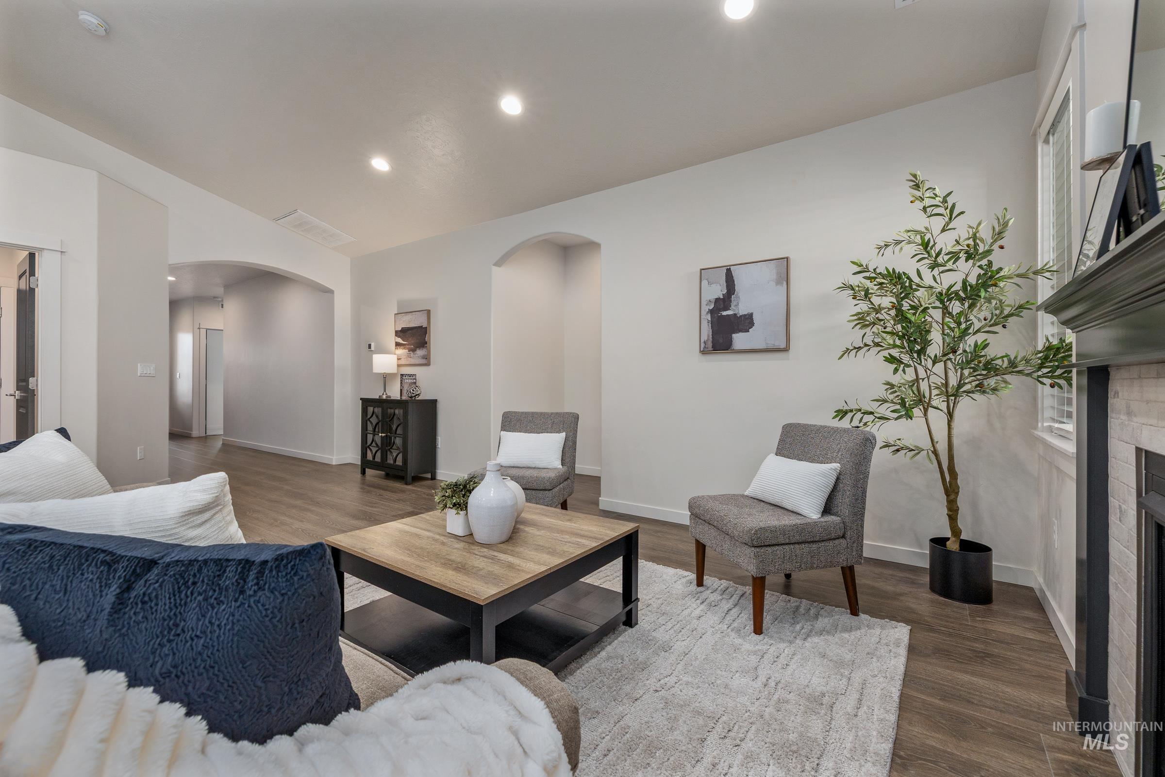 7565 W Itasco Dr, Boise, Idaho 83709-1681, 3 Bedrooms, 2 Bathrooms, Residential For Sale, Price $500,000,MLS 98982360