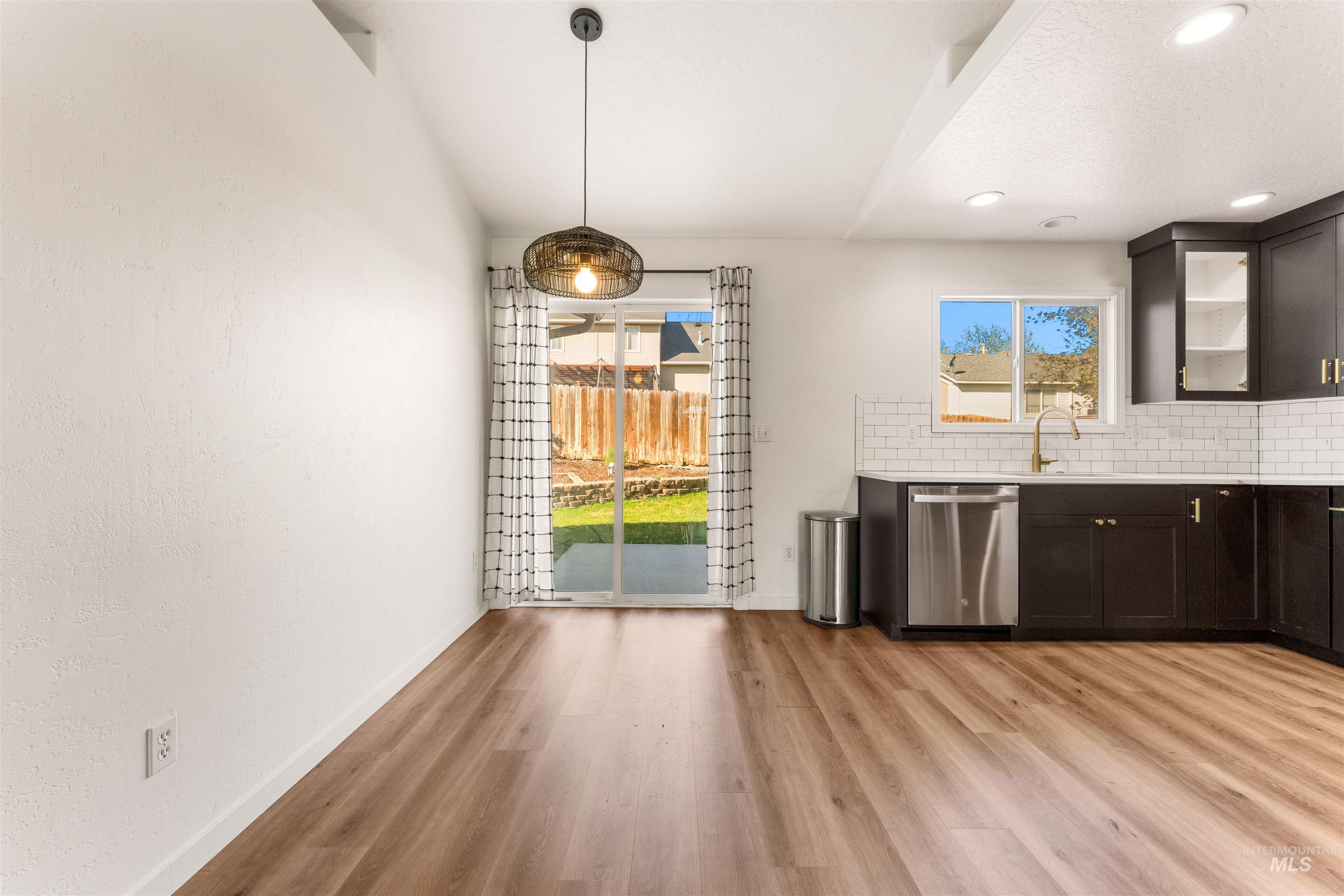 3205 S Malad Dr., Nampa, Idaho 83686, 4 Bedrooms, 2 Bathrooms, Residential For Sale, Price $398,500,MLS 98982362