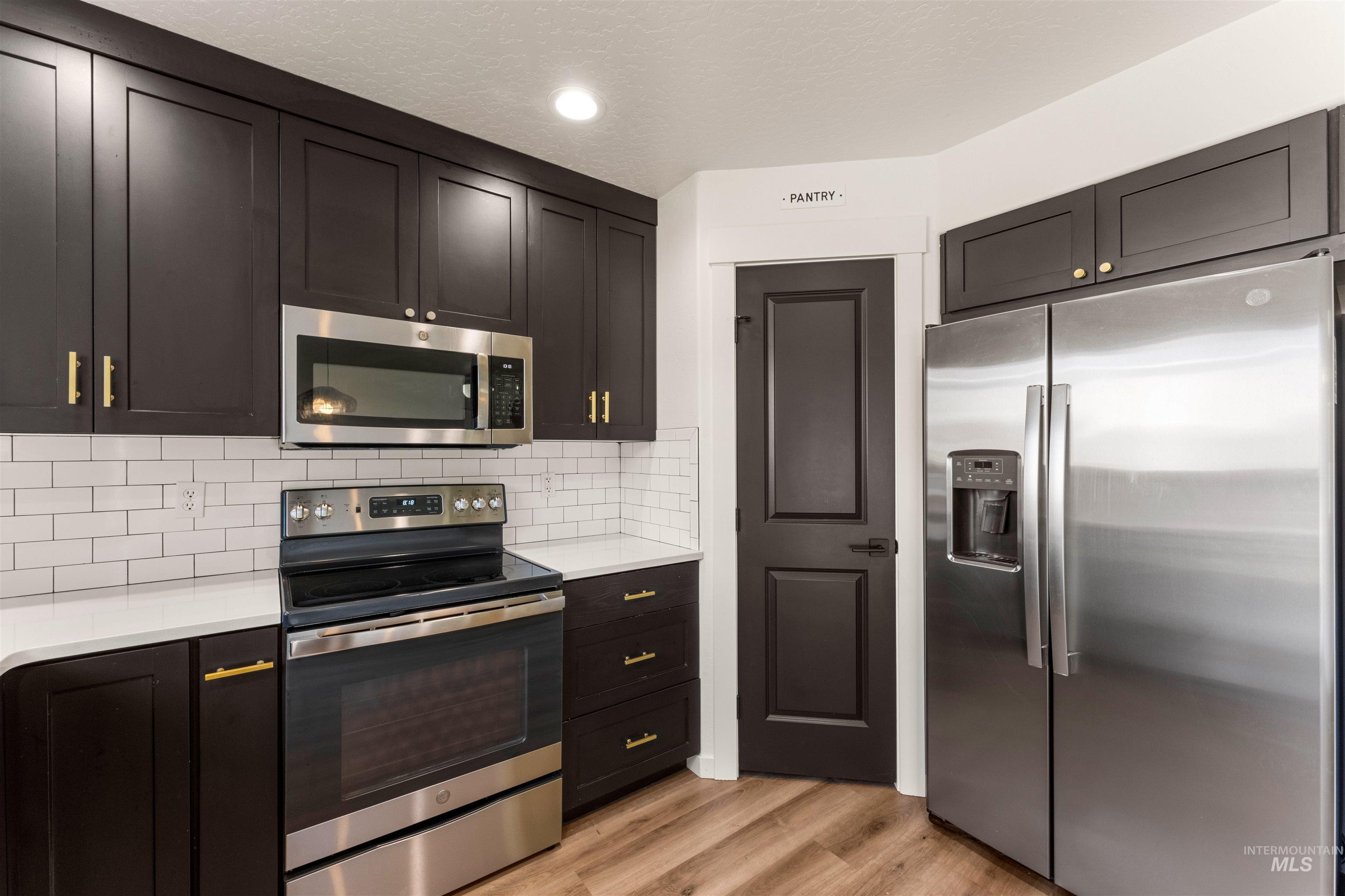 3205 S Malad Dr., Nampa, Idaho 83686, 4 Bedrooms, 2 Bathrooms, Residential For Sale, Price $398,500,MLS 98982362