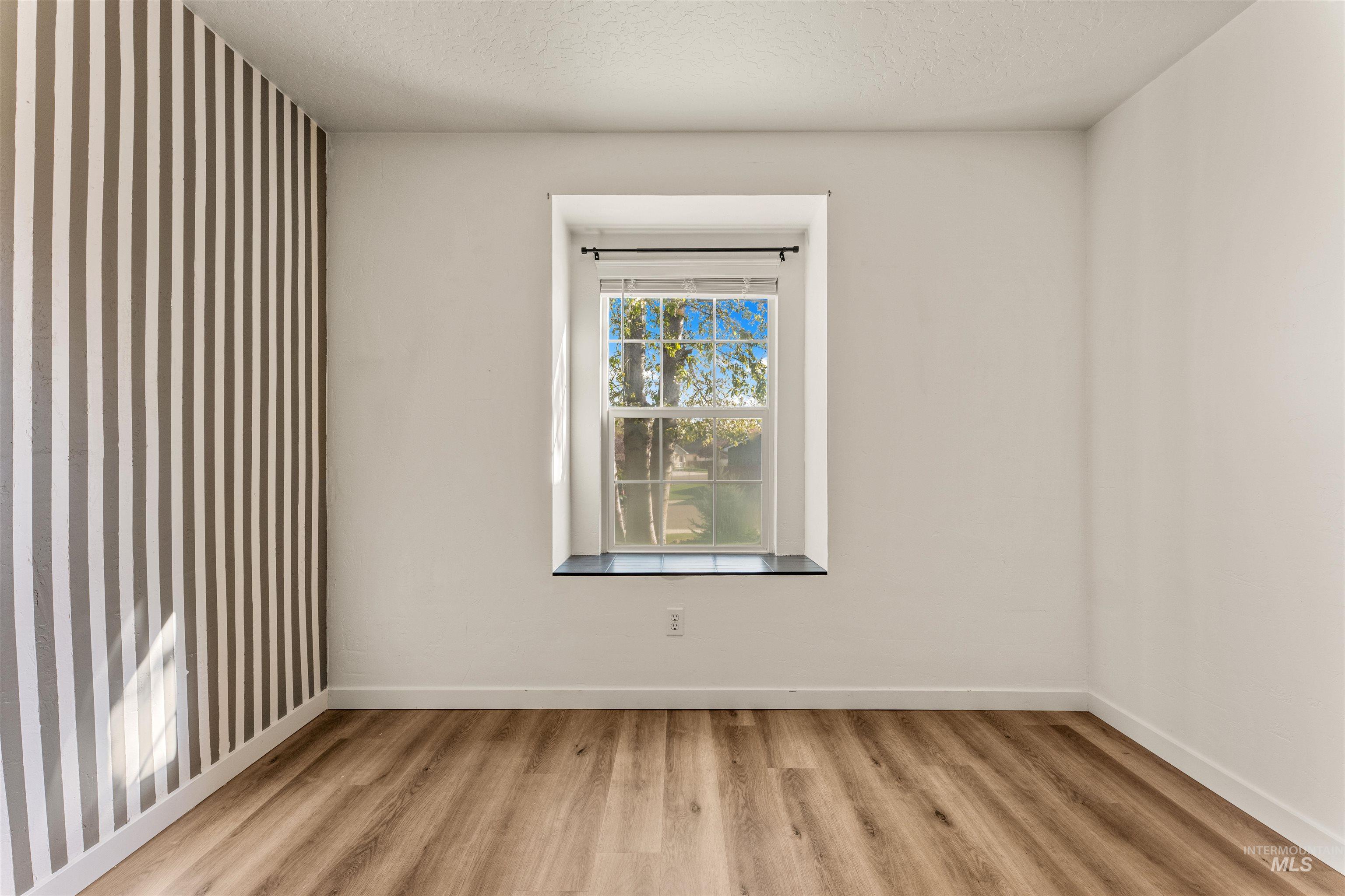 3205 S Malad Dr., Nampa, Idaho 83686, 4 Bedrooms, 2 Bathrooms, Residential For Sale, Price $398,500,MLS 98982362