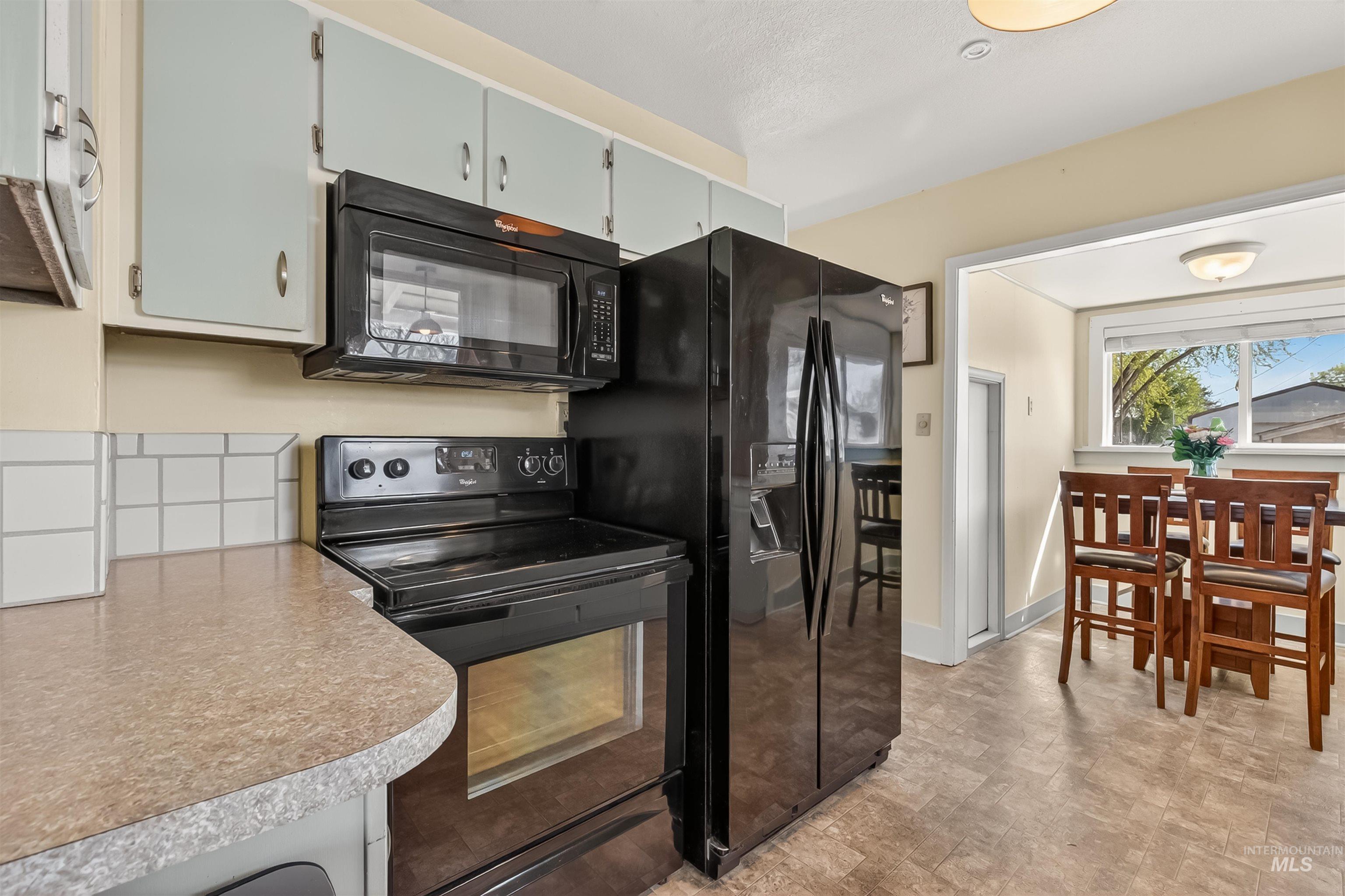 921 3rd Street, Clarkston, Washington 99403, 2 Bedrooms, 1 Bathroom, Residential For Sale, Price $290,000,MLS 98982363