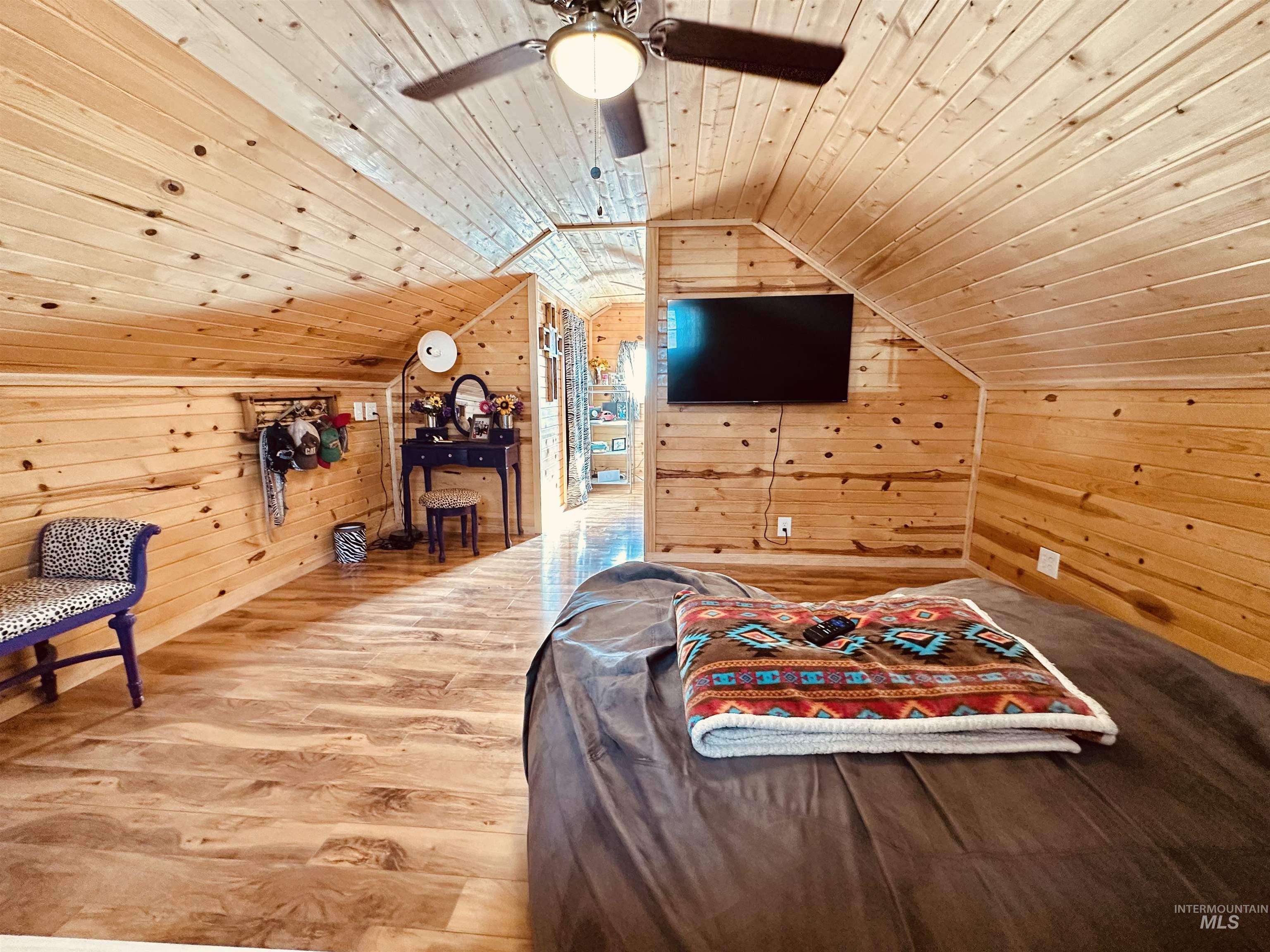 5051 S Rd J, Vale, Oregon 97914, 3 Bedrooms, 1 Bathroom, Residential For Sale, Price $698,000,MLS 98982365