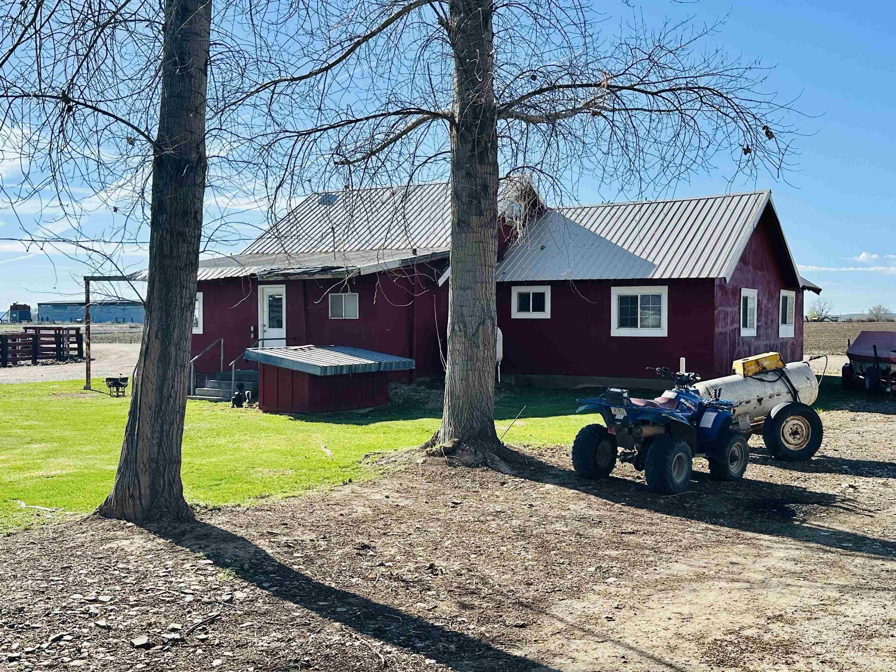 5051 S Rd J, Vale, Oregon 97914, 3 Bedrooms, 1 Bathroom, Residential For Sale, Price $698,000,MLS 98982365