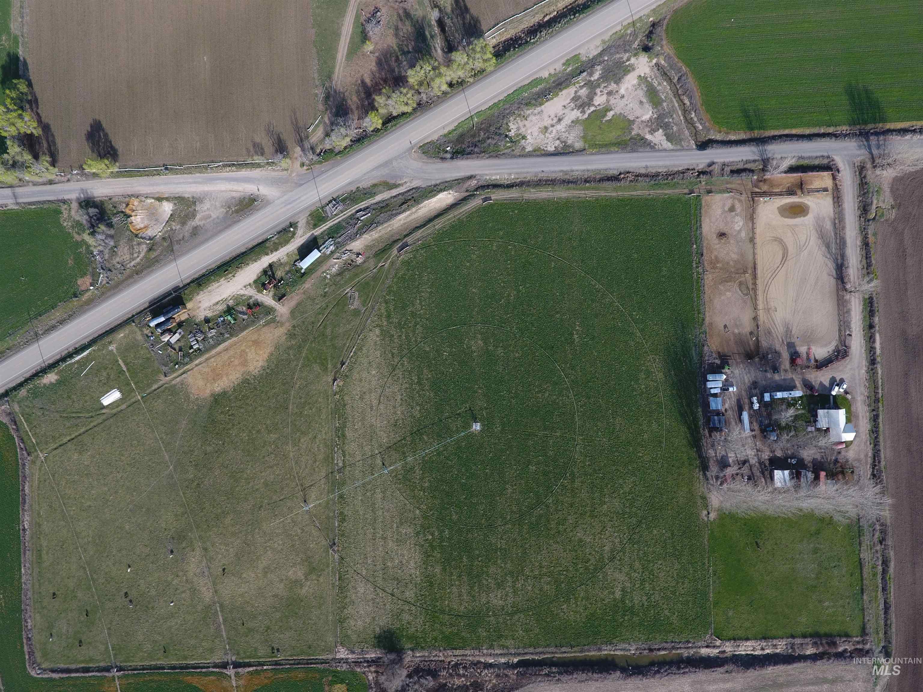 5051 S Rd J, Vale, Oregon 97914, 3 Bedrooms, 1 Bathroom, Residential For Sale, Price $698,000,MLS 98982365