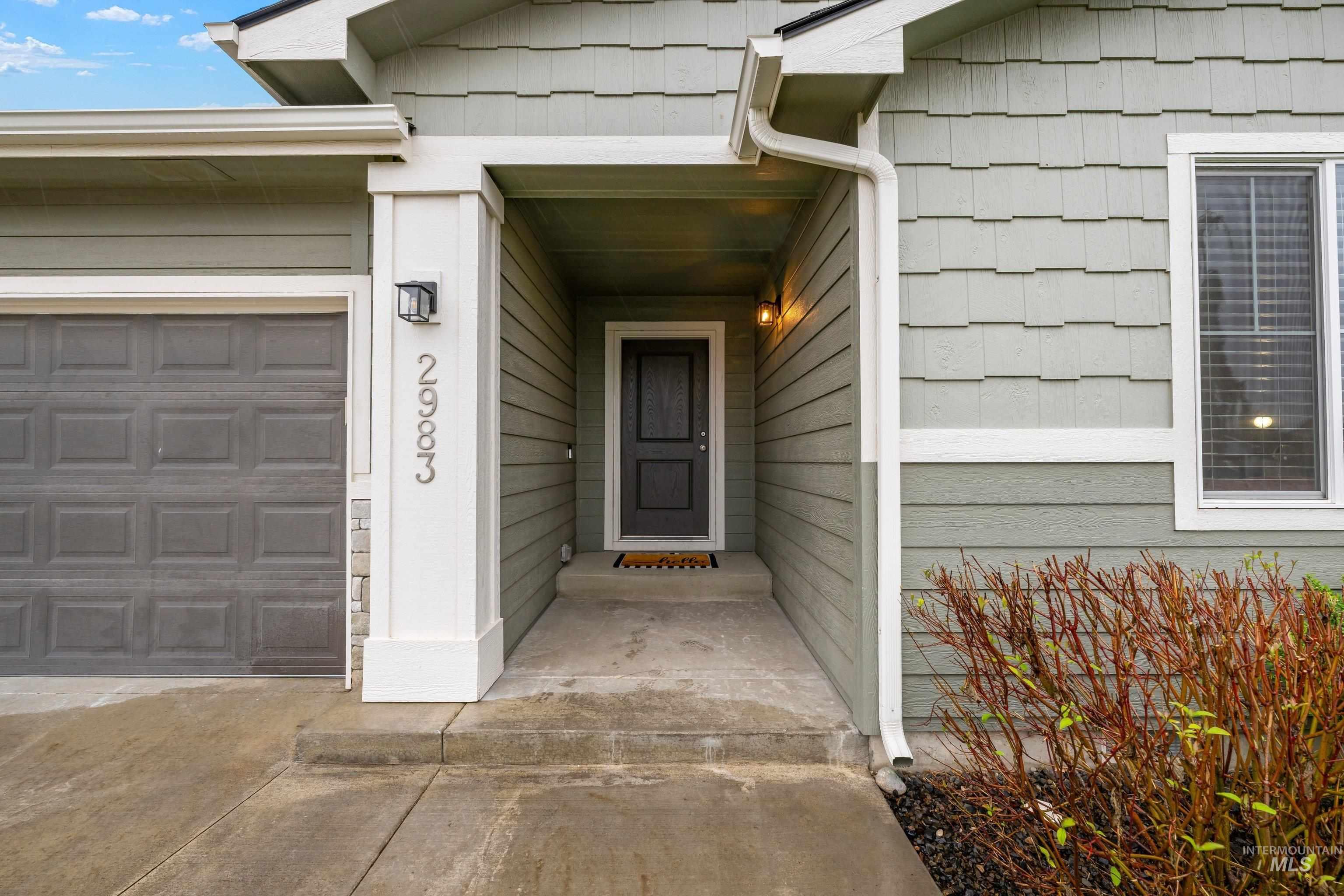 2983 W McIntosh St, Kuna, Idaho 83634, 3 Bedrooms, 2 Bathrooms, Residential For Sale, Price $400,000,MLS 98982366