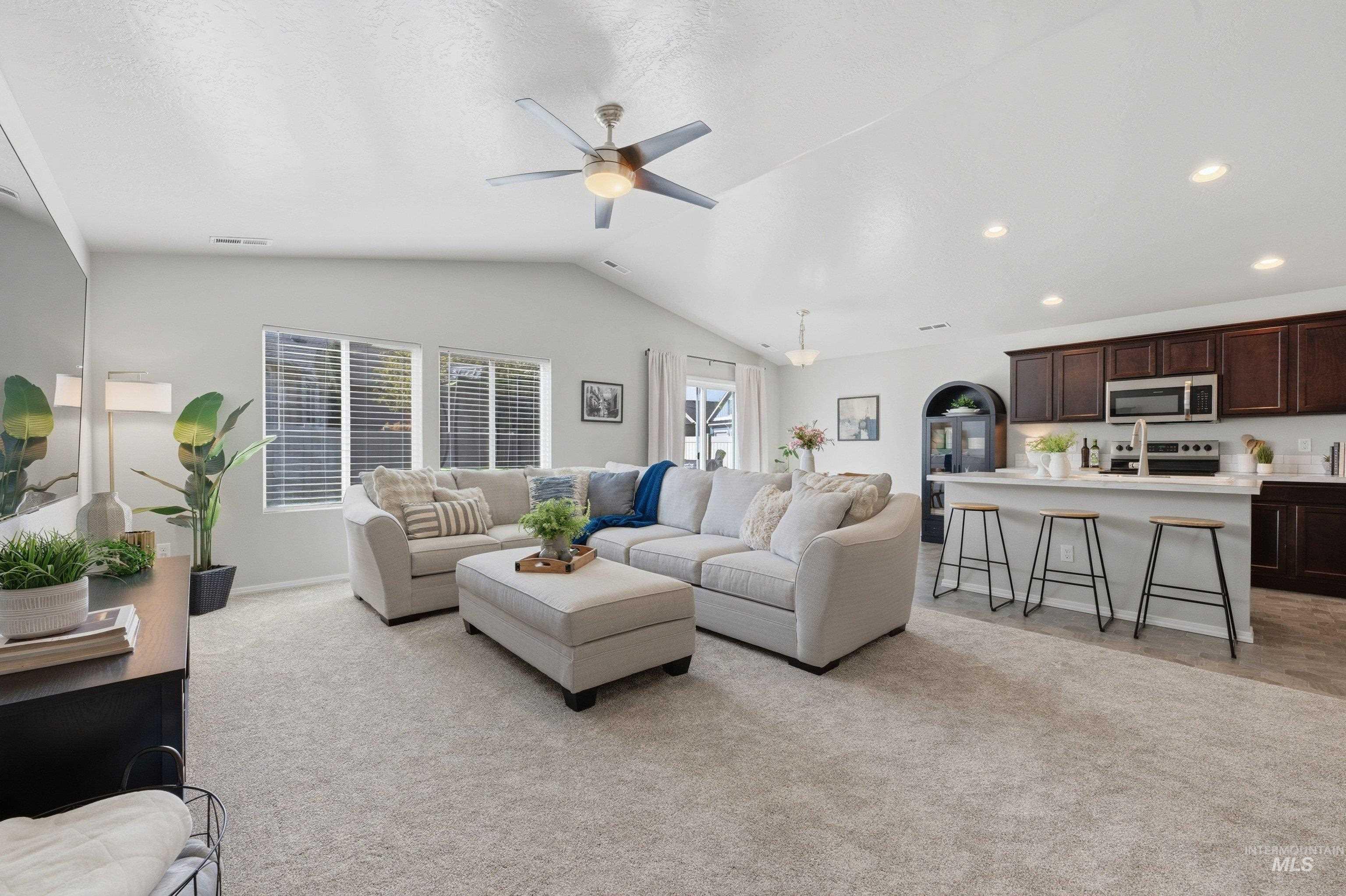 2983 W McIntosh St, Kuna, Idaho 83634, 3 Bedrooms, 2 Bathrooms, Residential For Sale, Price $400,000,MLS 98982366