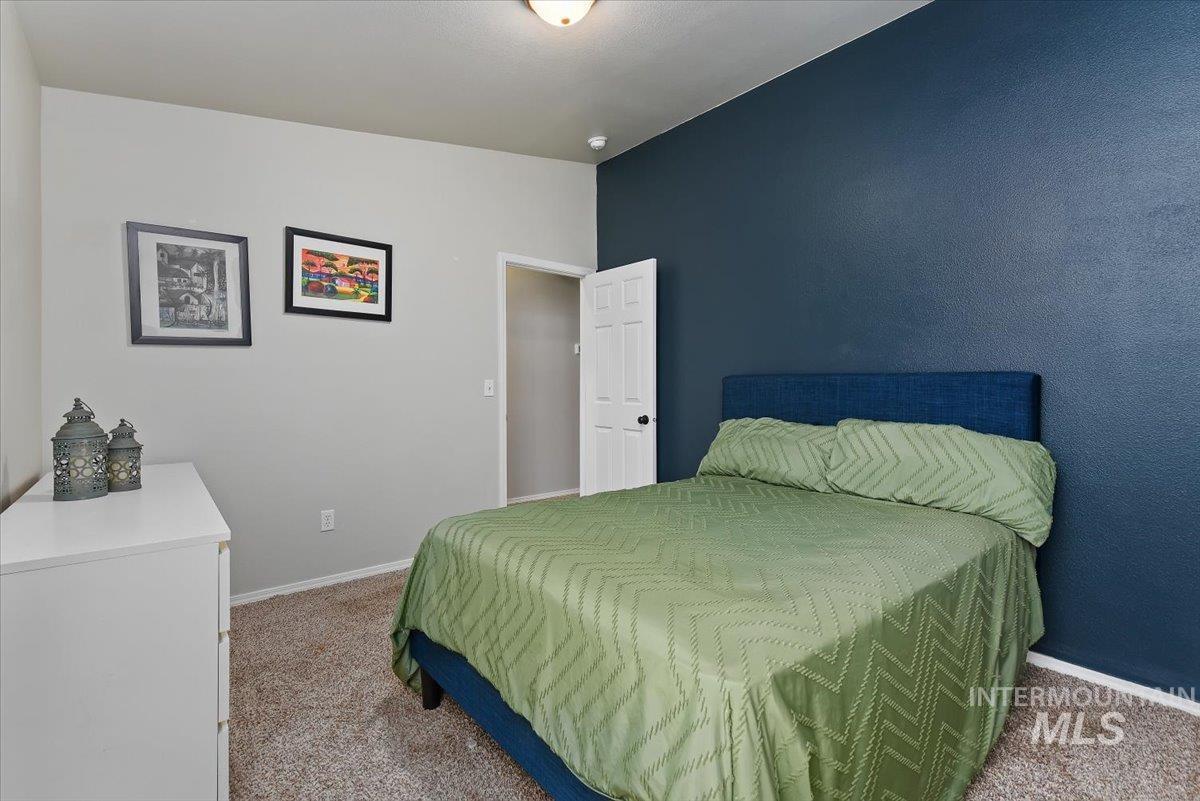 1312 Diamond Ct, Nampa, Idaho 83686, 2 Bedrooms, 2 Bathrooms, Residential For Sale, Price $304,900,MLS 98982368