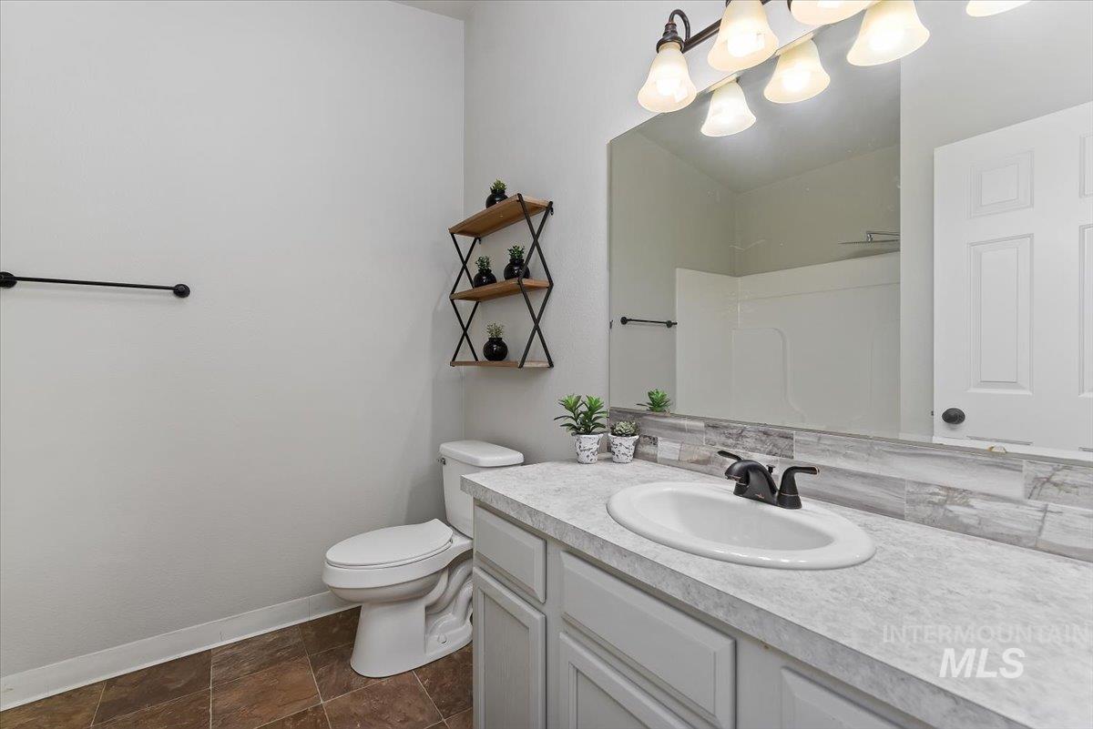 1312 Diamond Ct, Nampa, Idaho 83686, 2 Bedrooms, 2 Bathrooms, Residential For Sale, Price $304,900,MLS 98982368