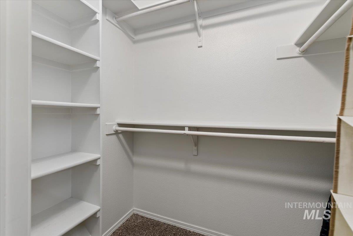 1312 Diamond Ct, Nampa, Idaho 83686, 2 Bedrooms, 2 Bathrooms, Residential For Sale, Price $304,900,MLS 98982368