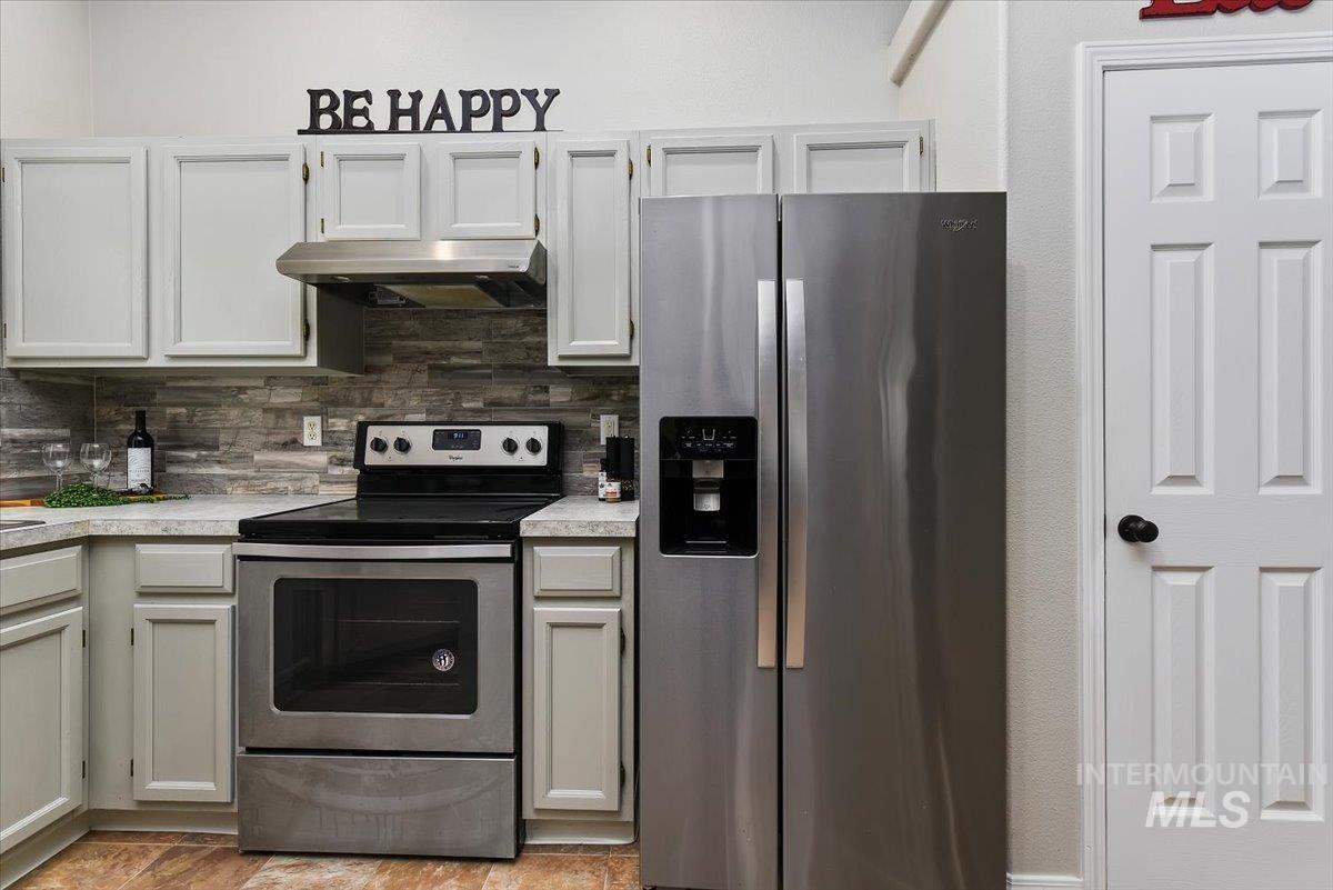 1312 Diamond Ct, Nampa, Idaho 83686, 2 Bedrooms, 2 Bathrooms, Residential For Sale, Price $304,900,MLS 98982368