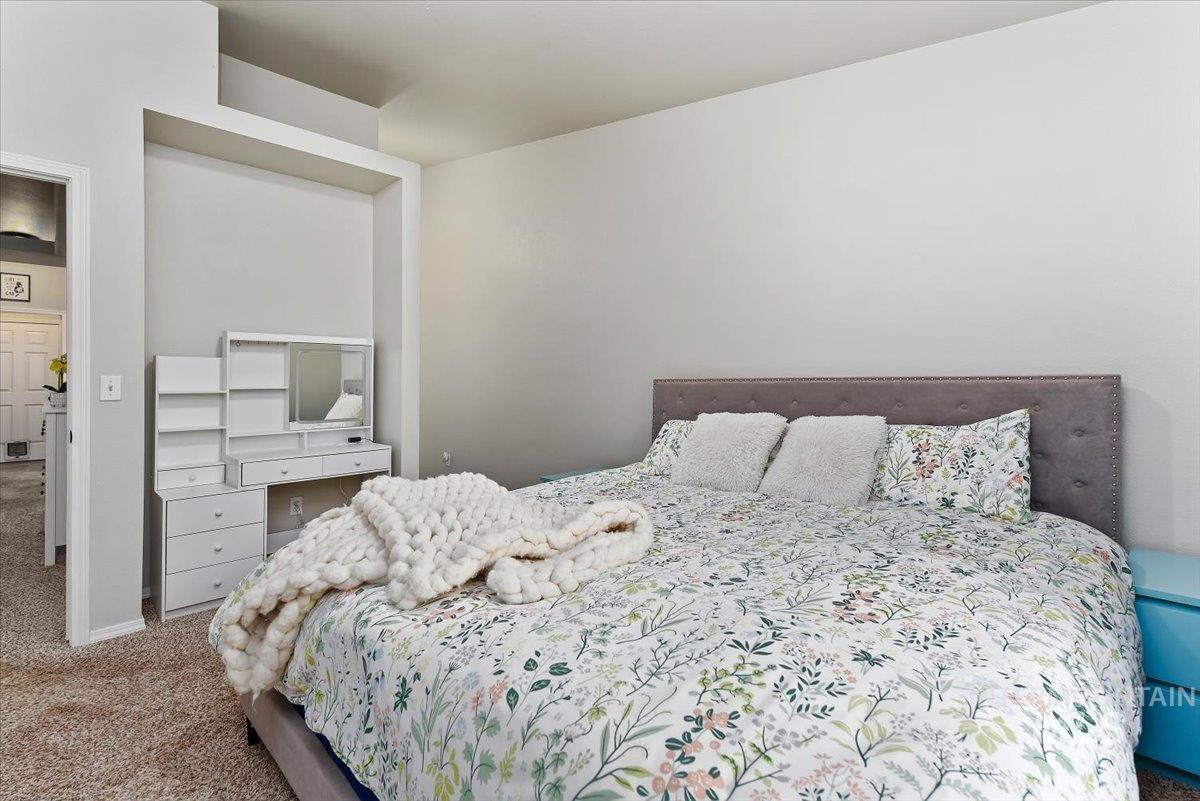 1312 Diamond Ct, Nampa, Idaho 83686, 2 Bedrooms, 2 Bathrooms, Residential For Sale, Price $304,900,MLS 98982368