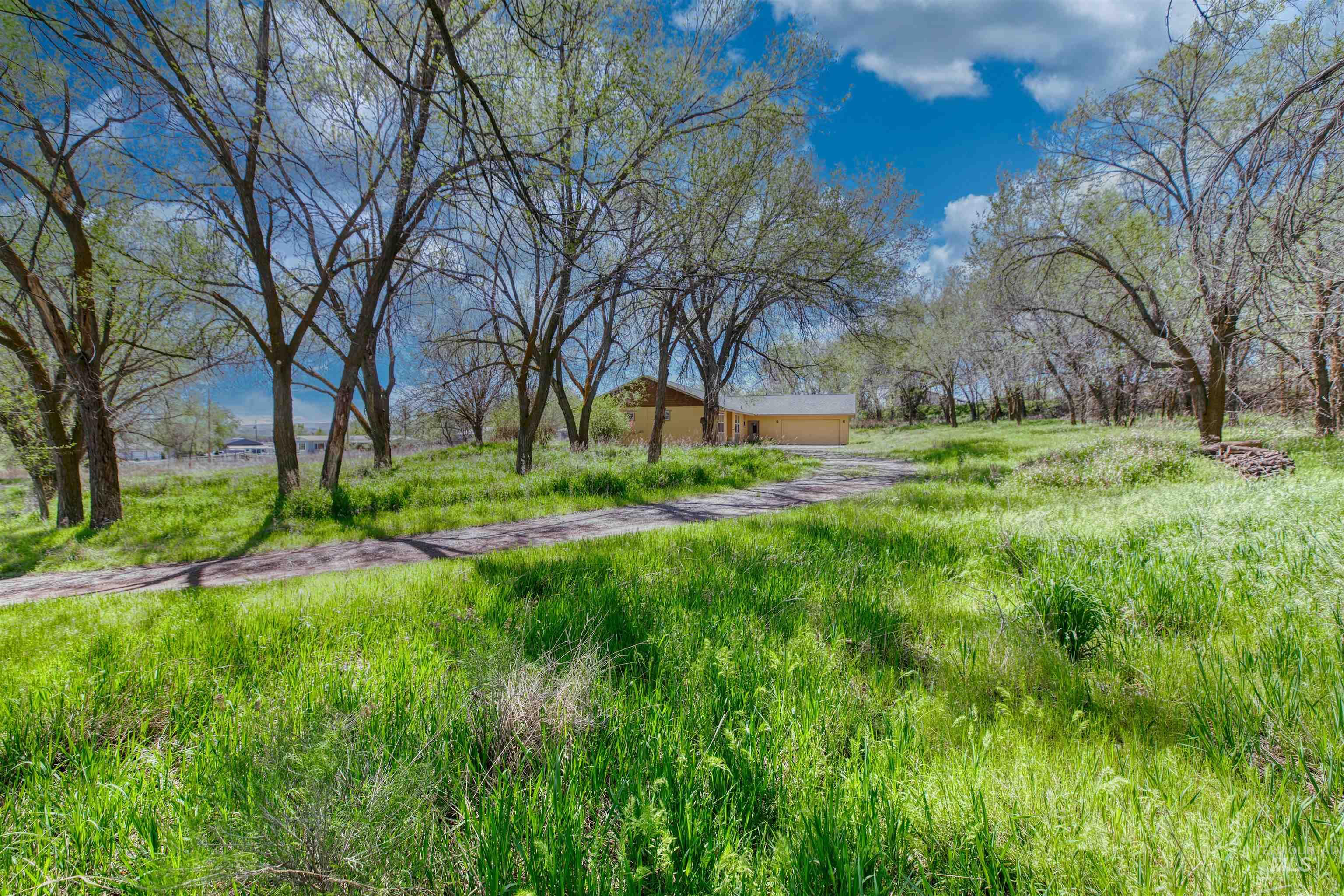 1295 15th St, Vale, Idaho 97918, 3 Bedrooms, 2 Bathrooms, Residential For Sale, Price $365,000, 98982369