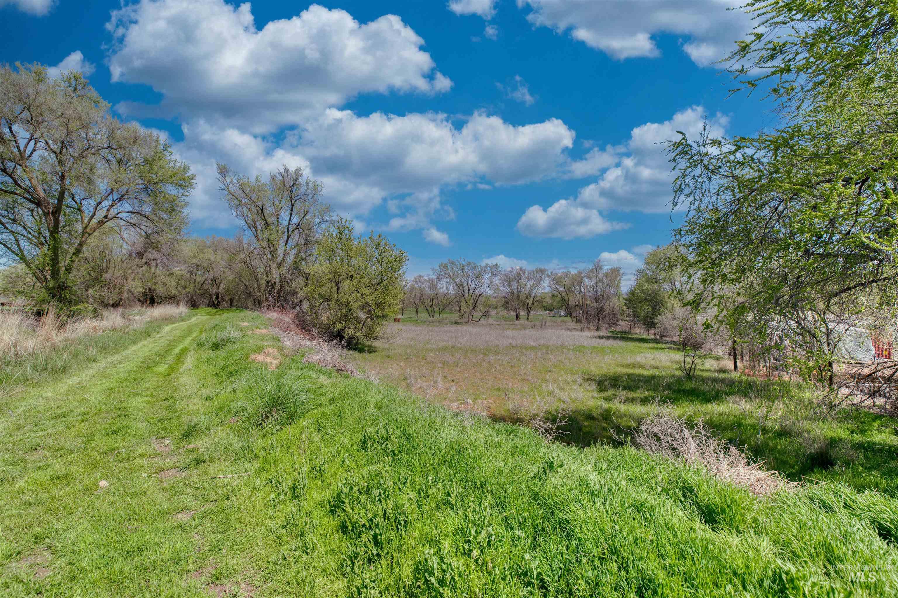 1295 15th St, Vale, Idaho 97918, 3 Bedrooms, 2 Bathrooms, Residential For Sale, Price $365,000, 98982369