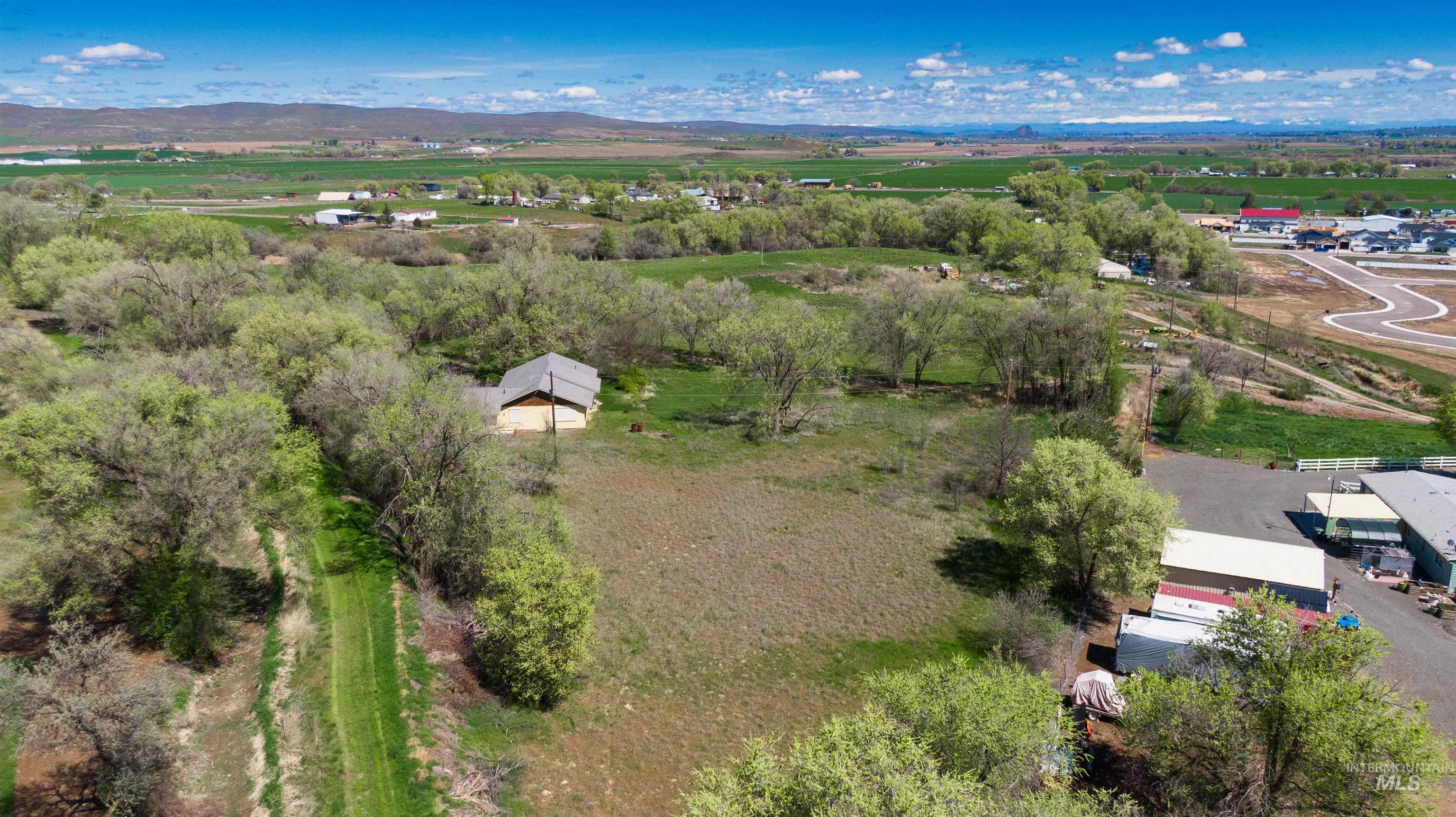 1295 15th St, Vale, Idaho 97918, 3 Bedrooms, 2 Bathrooms, Residential For Sale, Price $365,000, 98982369