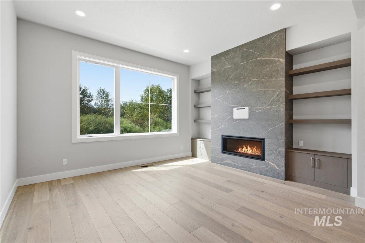 3414 W Neville Ranch Dr., Boise, Idaho 83714, 3 Bedrooms, 2.5 Bathrooms, Residential For Sale, Price $749,900,MLS 98982371