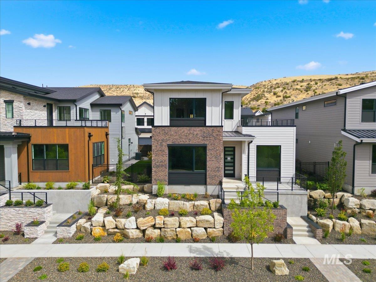 3414 W Neville Ranch Dr., Boise, Idaho 83714, 3 Bedrooms, 2.5 Bathrooms, Residential For Sale, Price $749,900,MLS 98982371