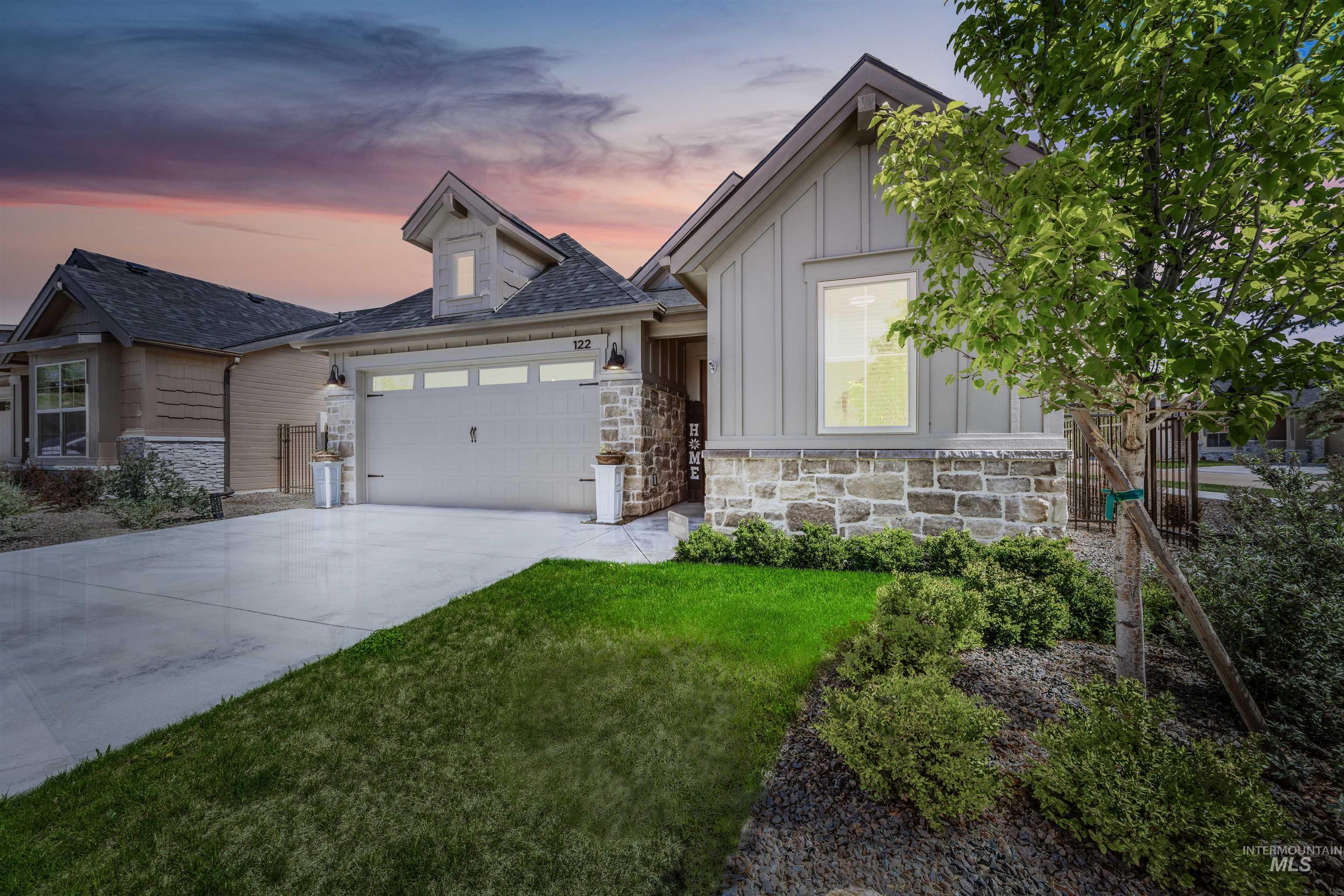 122 N Woody Knoll Ln, Eagle, Idaho 83616, 3 Bedrooms, 2.5 Bathrooms, Residential For Sale, Price $697,800, 98982372