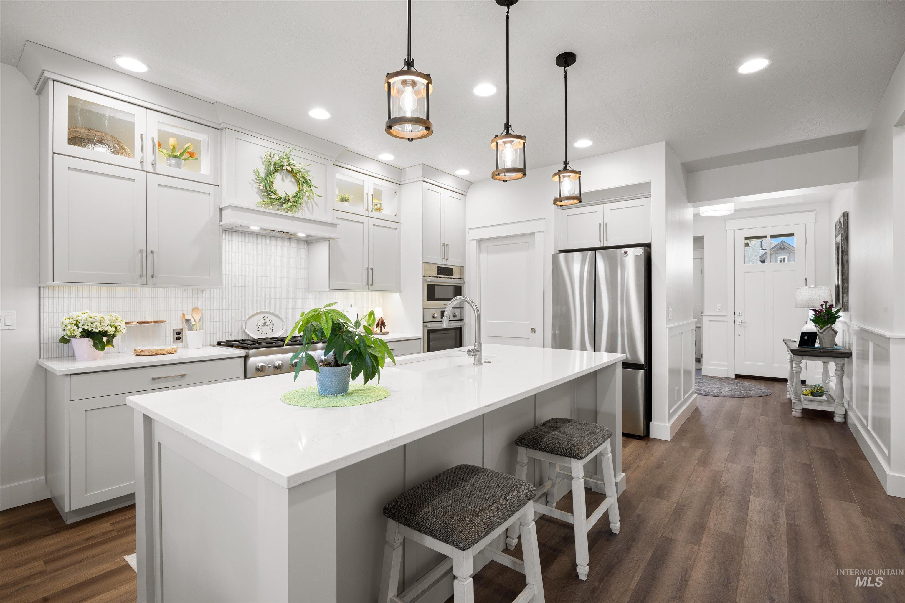 122 N Woody Knoll Ln, Eagle, Idaho 83616, 3 Bedrooms, 2.5 Bathrooms, Residential For Sale, Price $697,800, 98982372