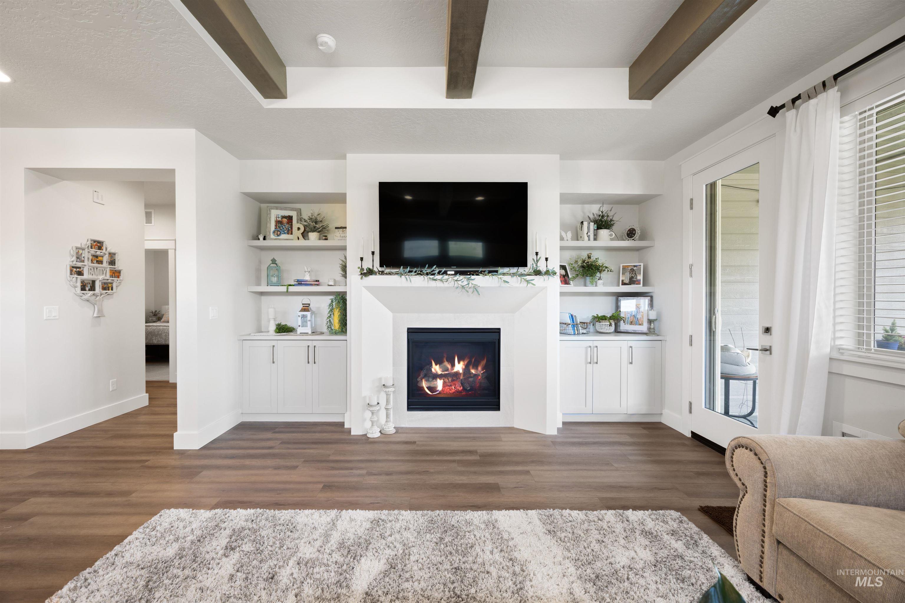 122 N Woody Knoll Ln, Eagle, Idaho 83616, 3 Bedrooms, 2.5 Bathrooms, Residential For Sale, Price $697,800, 98982372