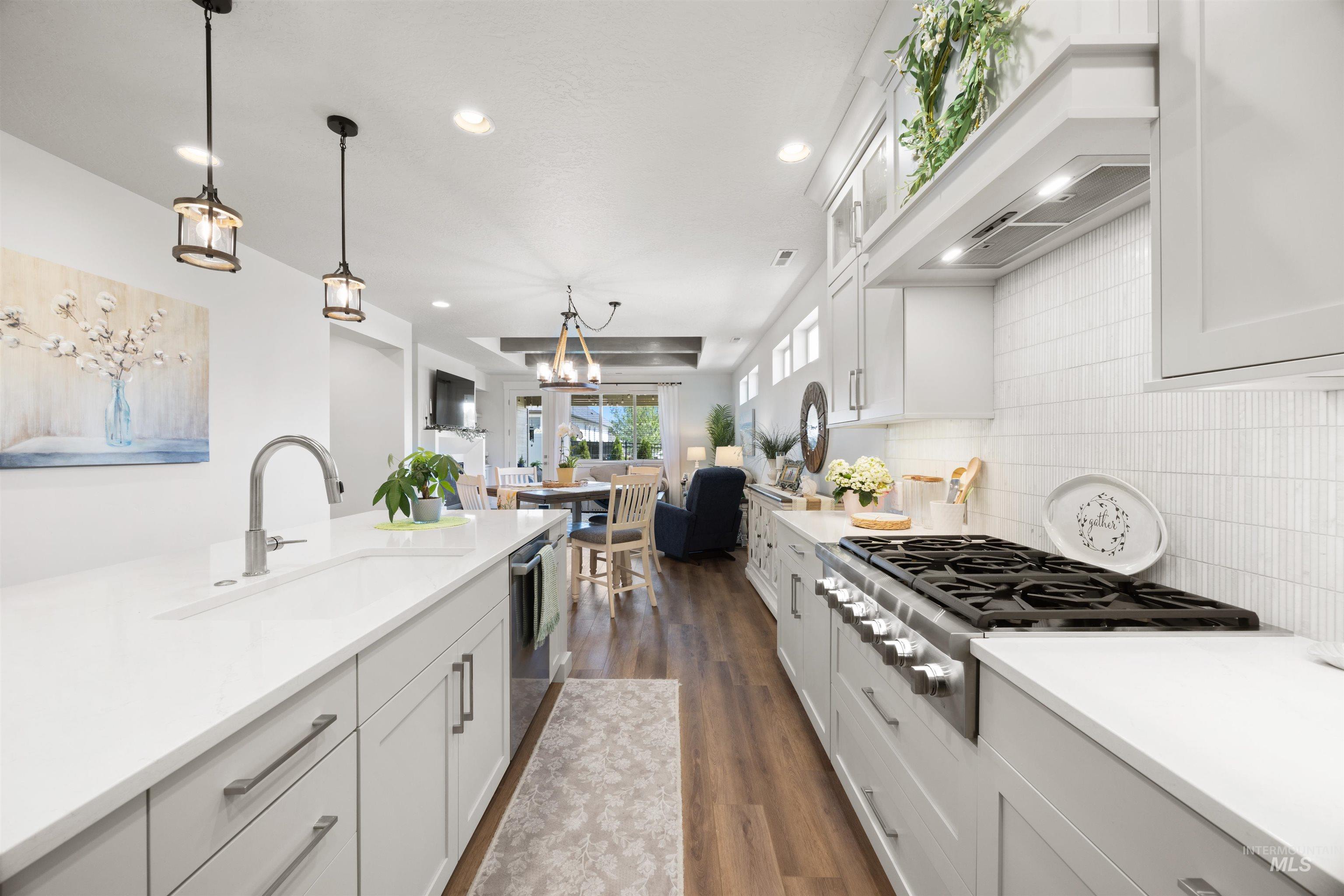 122 N Woody Knoll Ln, Eagle, Idaho 83616, 3 Bedrooms, 2.5 Bathrooms, Residential For Sale, Price $697,800, 98982372