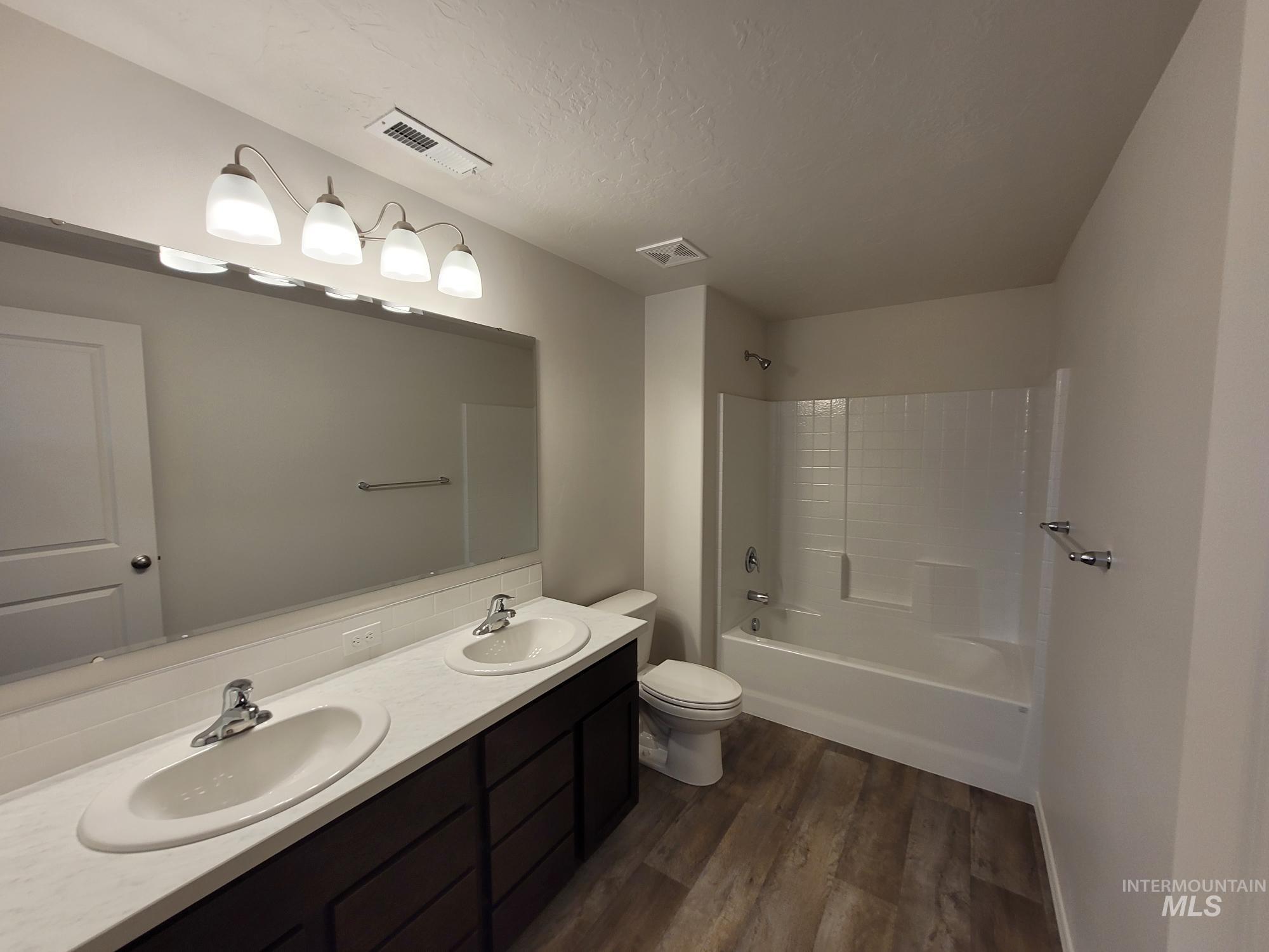 4718 Kalispell Way, Caldwell, Idaho 83607, 3 Bedrooms, 2 Bathrooms, Residential For Sale, Price $352,500,MLS 98982383