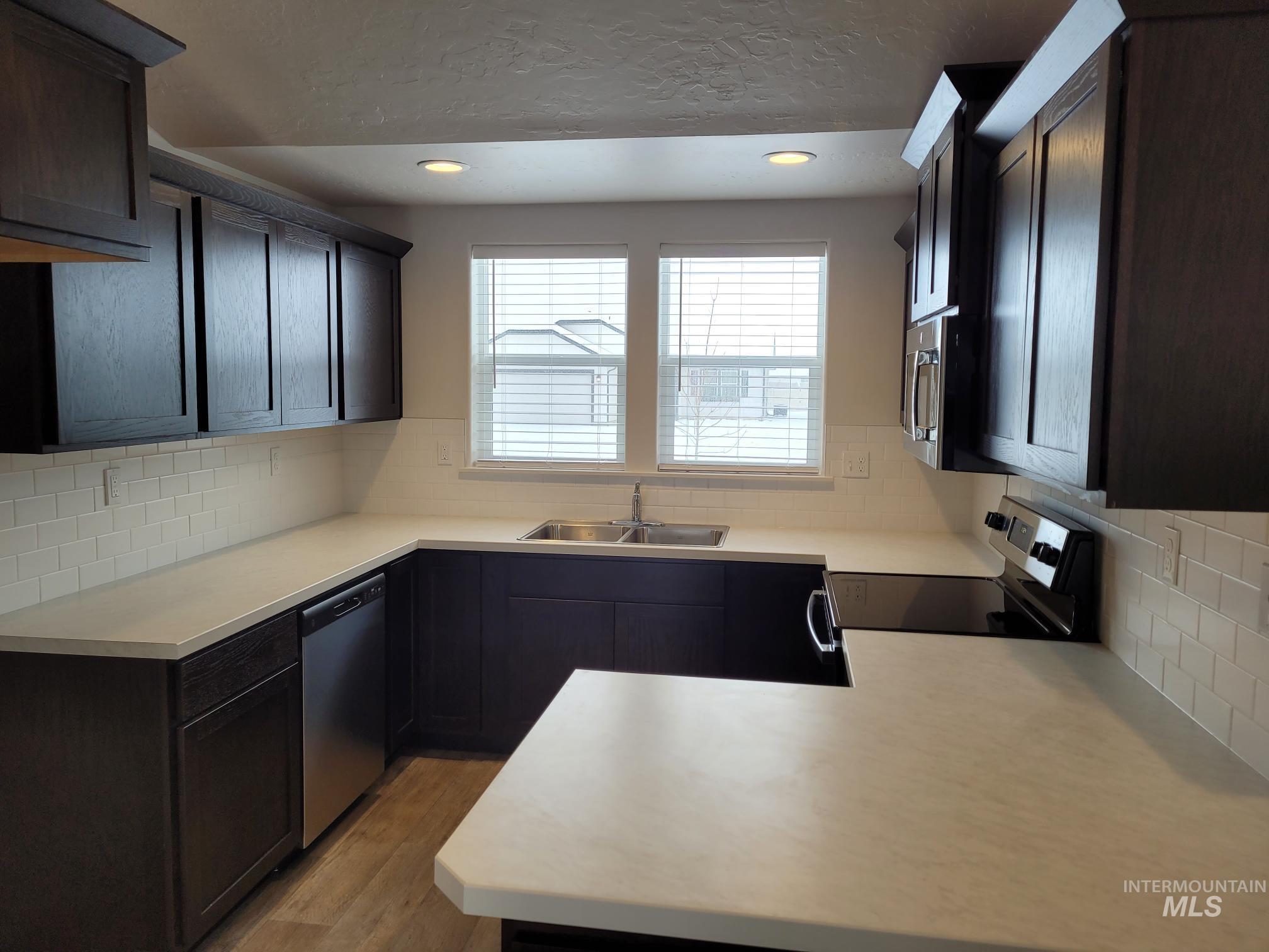 4718 Kalispell Way, Caldwell, Idaho 83607, 3 Bedrooms, 2 Bathrooms, Residential For Sale, Price $352,500,MLS 98982383