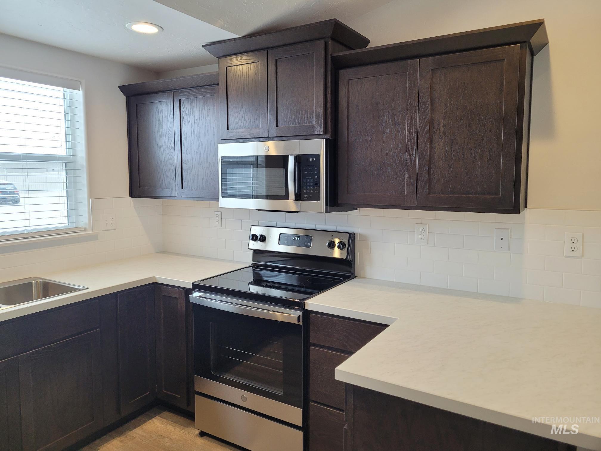 4718 Kalispell Way, Caldwell, Idaho 83607, 3 Bedrooms, 2 Bathrooms, Residential For Sale, Price $352,500,MLS 98982383