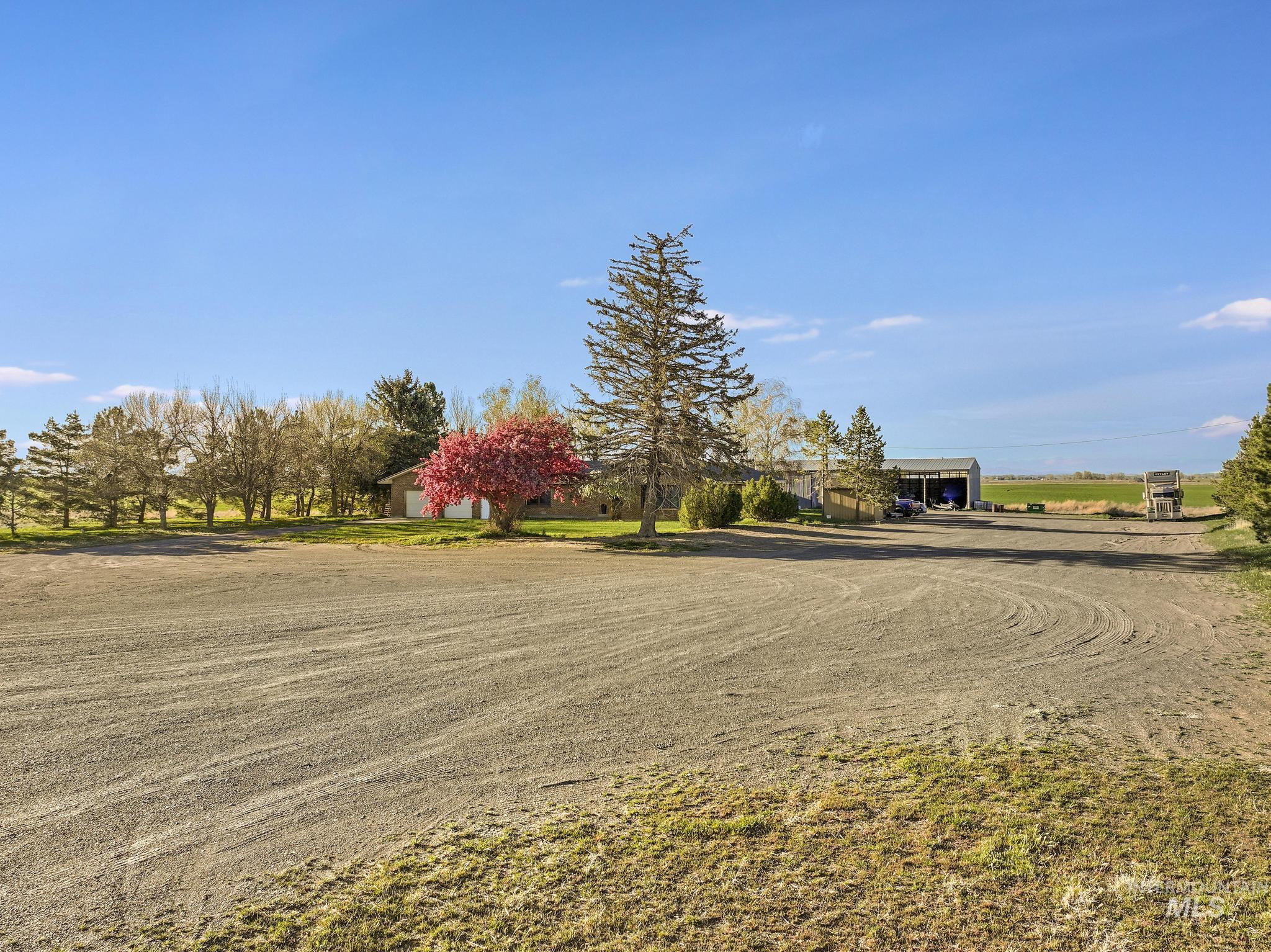 1084 E 300 N, Declo, Idaho 83323-0000, 5 Bedrooms, 3 Bathrooms, Residential For Sale, Price $575,000,MLS 98982384