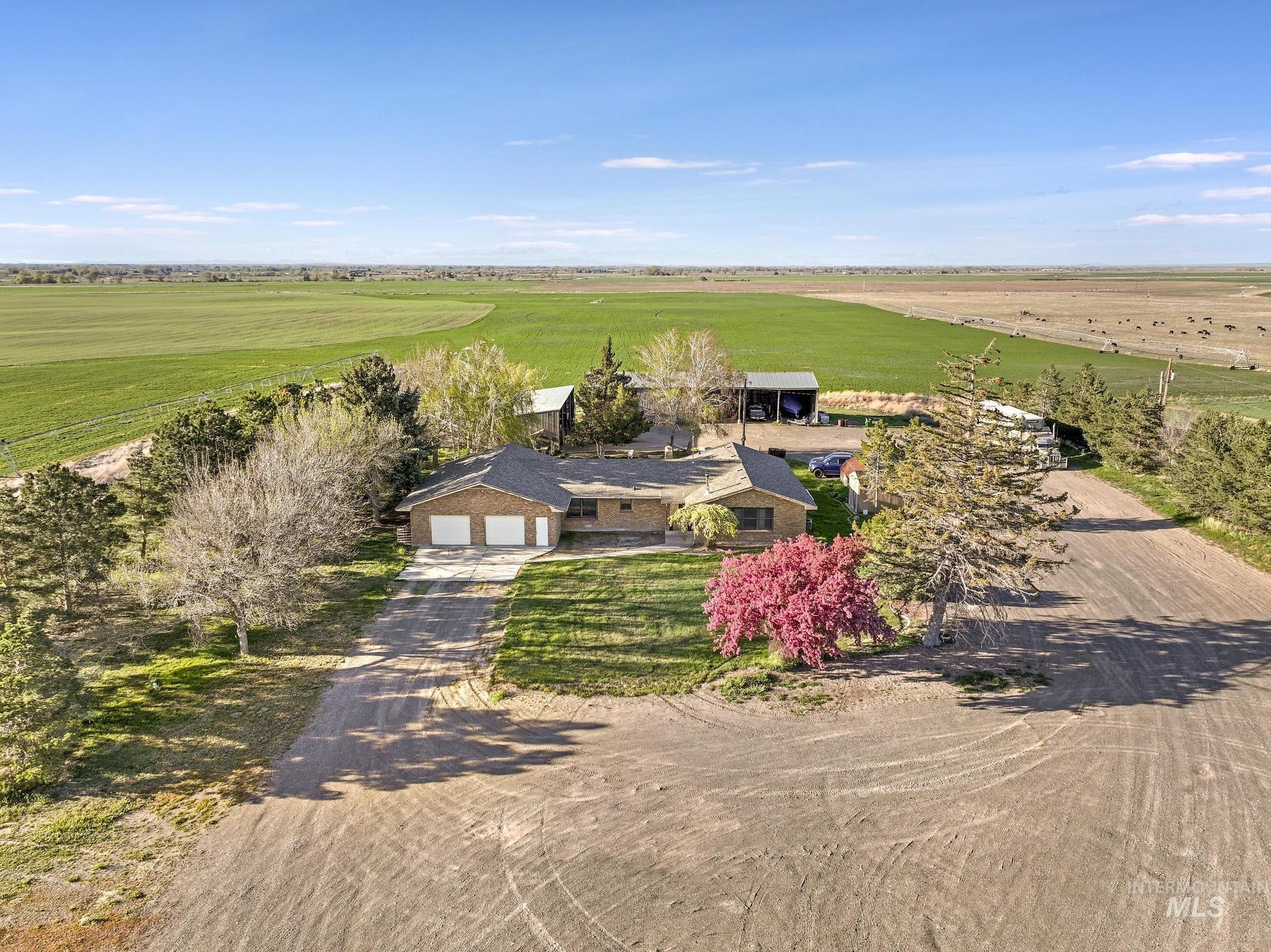 1084 E 300 N, Declo, Idaho 83323-0000, 5 Bedrooms, 3 Bathrooms, Residential For Sale, Price $575,000,MLS 98982384
