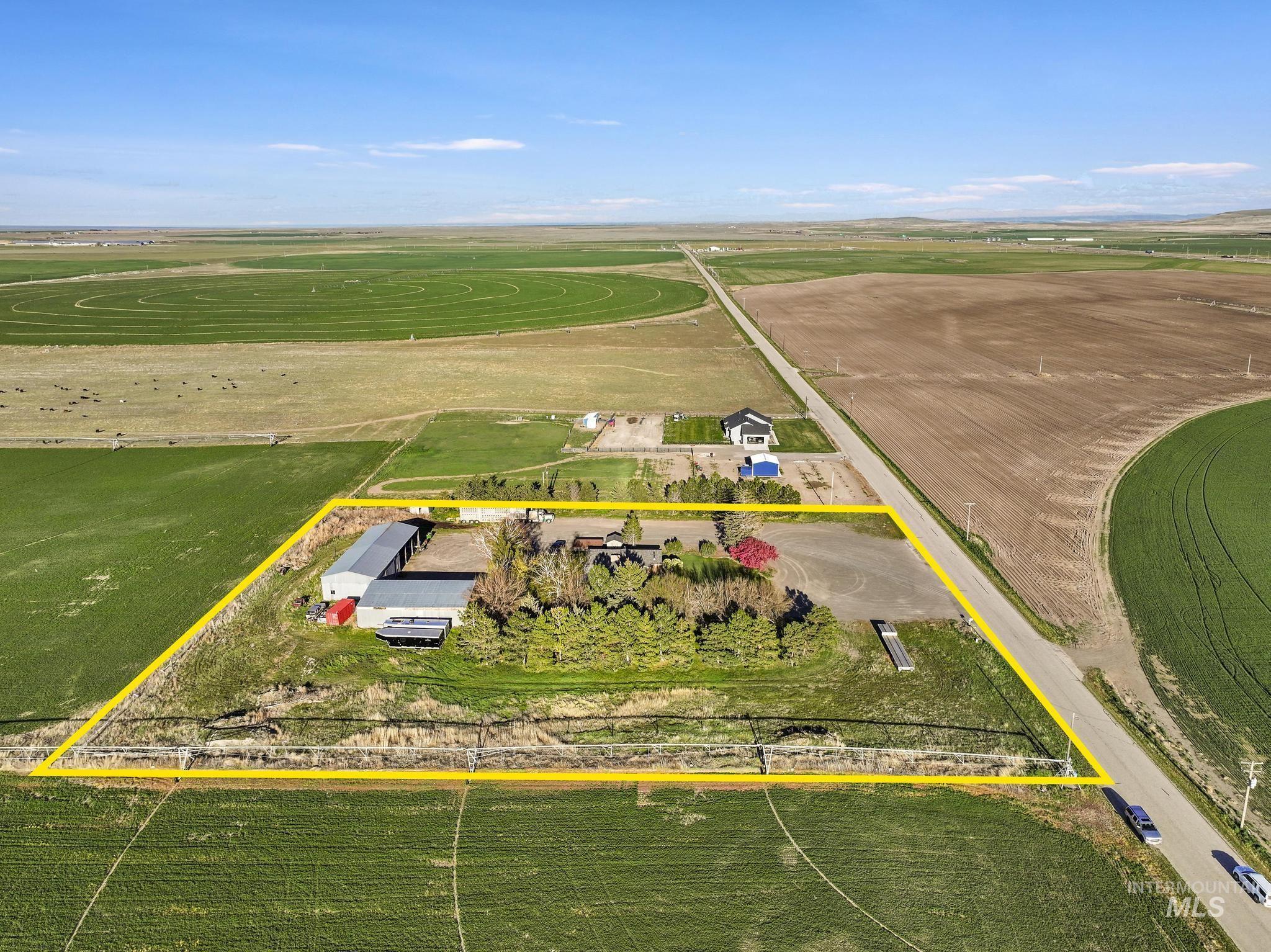 1084 E 300 N, Declo, Idaho 83323-0000, 5 Bedrooms, 3 Bathrooms, Residential For Sale, Price $575,000,MLS 98982384