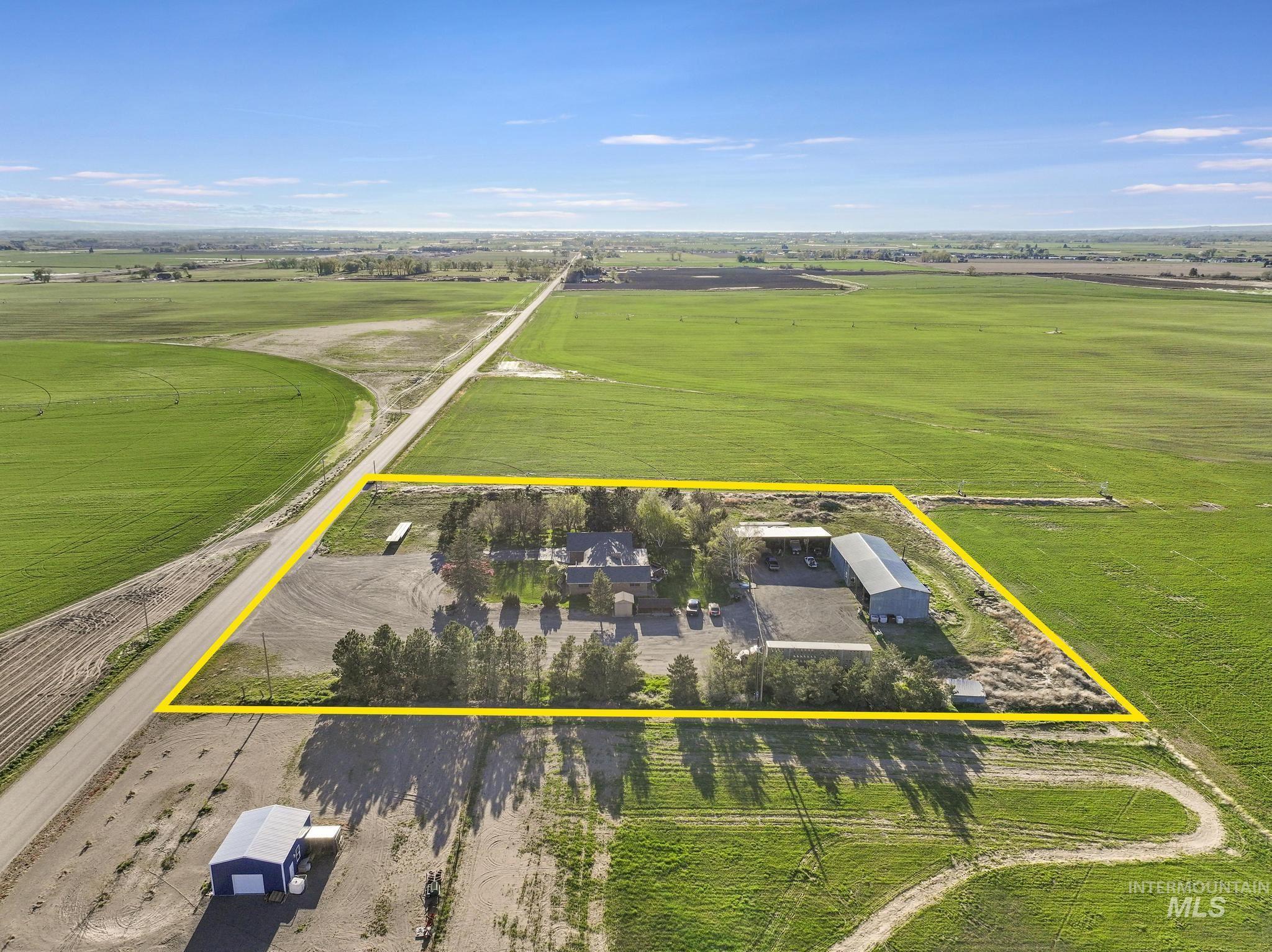 1084 E 300 N, Declo, Idaho 83323-0000, 5 Bedrooms, 3 Bathrooms, Residential For Sale, Price $575,000,MLS 98982384