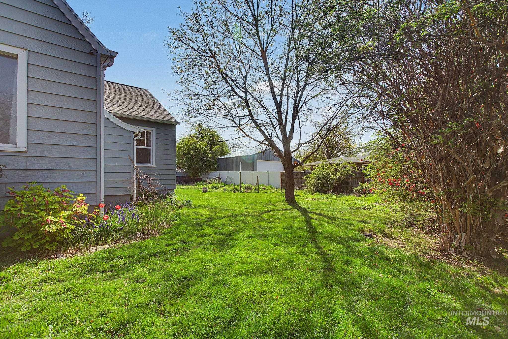 840 Bryden Ave, Lewiston, Idaho 83501, 3 Bedrooms, 2 Bathrooms, Residential For Sale, Price $365,000,MLS 98982386