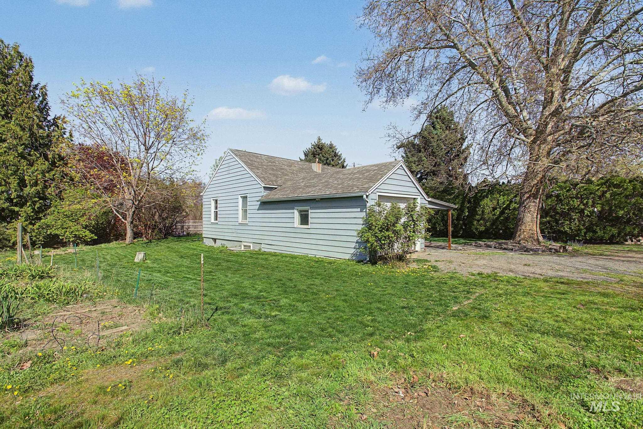 840 Bryden Ave, Lewiston, Idaho 83501, 3 Bedrooms, 2 Bathrooms, Residential For Sale, Price $365,000,MLS 98982386