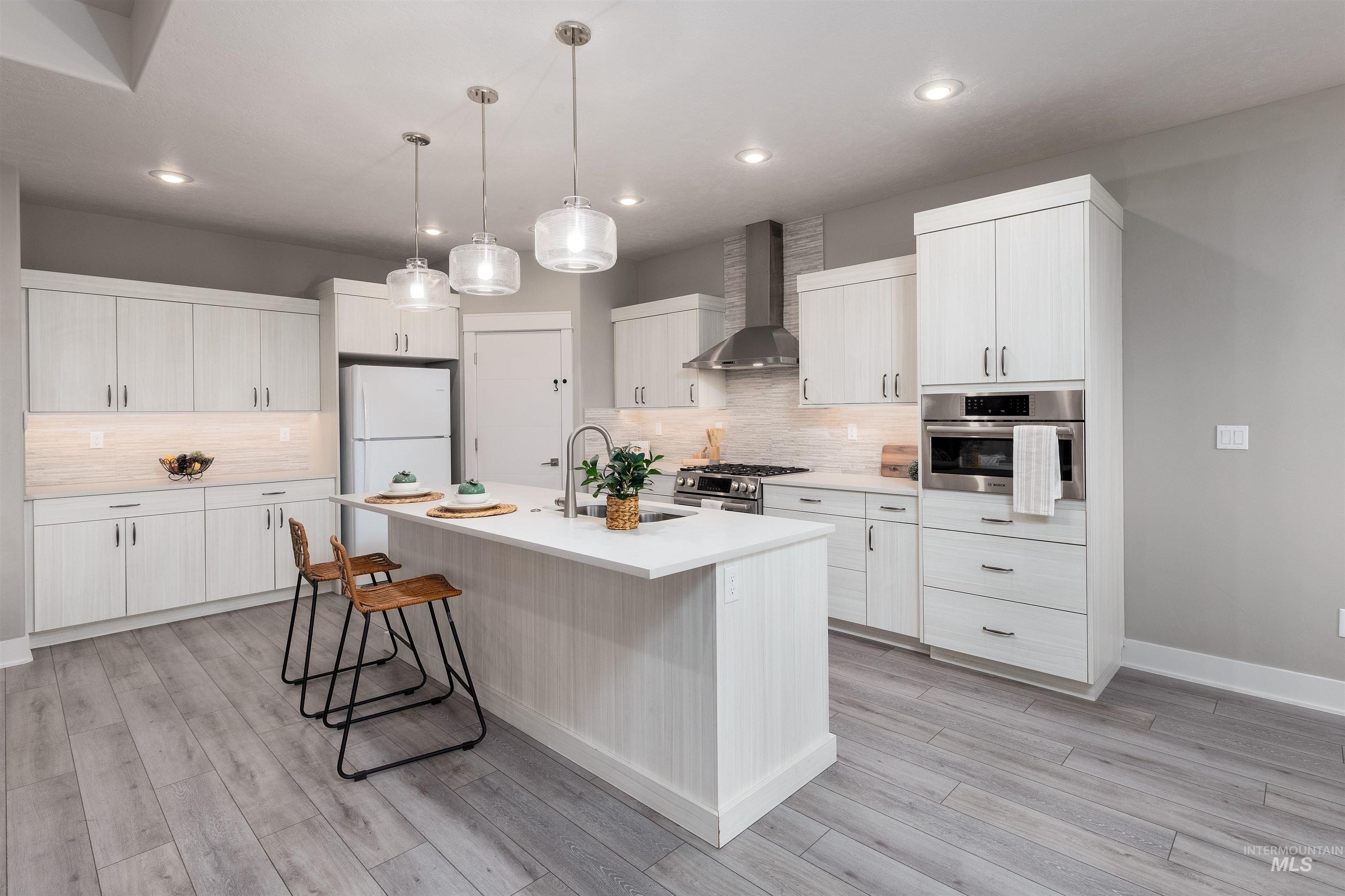 1618 W Tenzing St, Nampa, Idaho 83686, 3 Bedrooms, 2 Bathrooms, Residential For Sale, Price $535,000,MLS 98982391