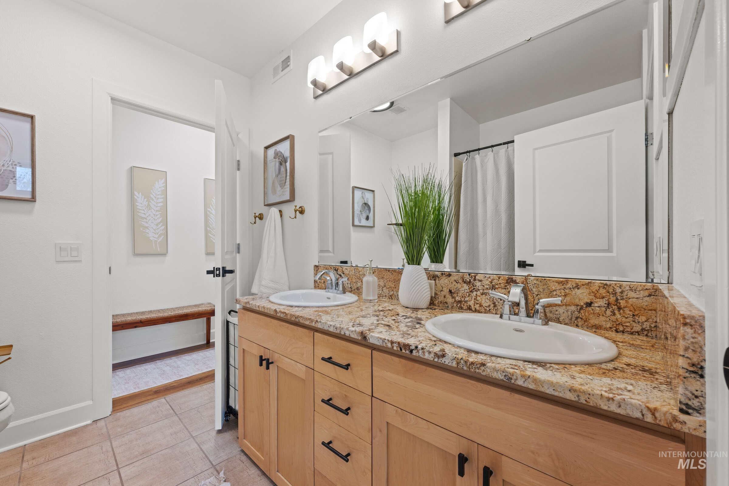 412 S 13th, Boise, Idaho 83702, 1 Bedroom, 1 Bathroom, Residential For Sale, Price $389,000,MLS 98982393