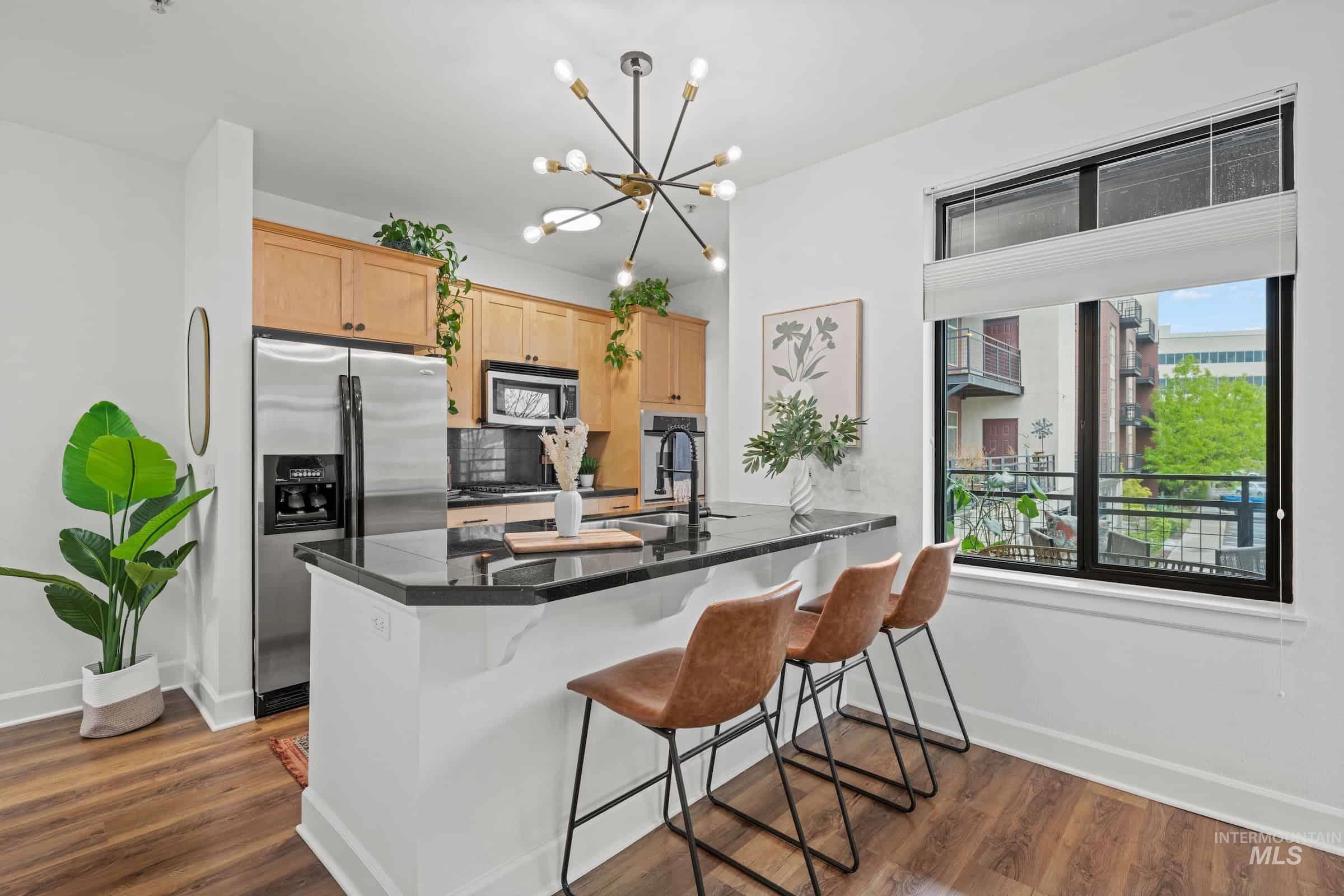 412 S 13th, Boise, Idaho 83702, 1 Bedroom, 1 Bathroom, Residential For Sale, Price $389,000,MLS 98982393