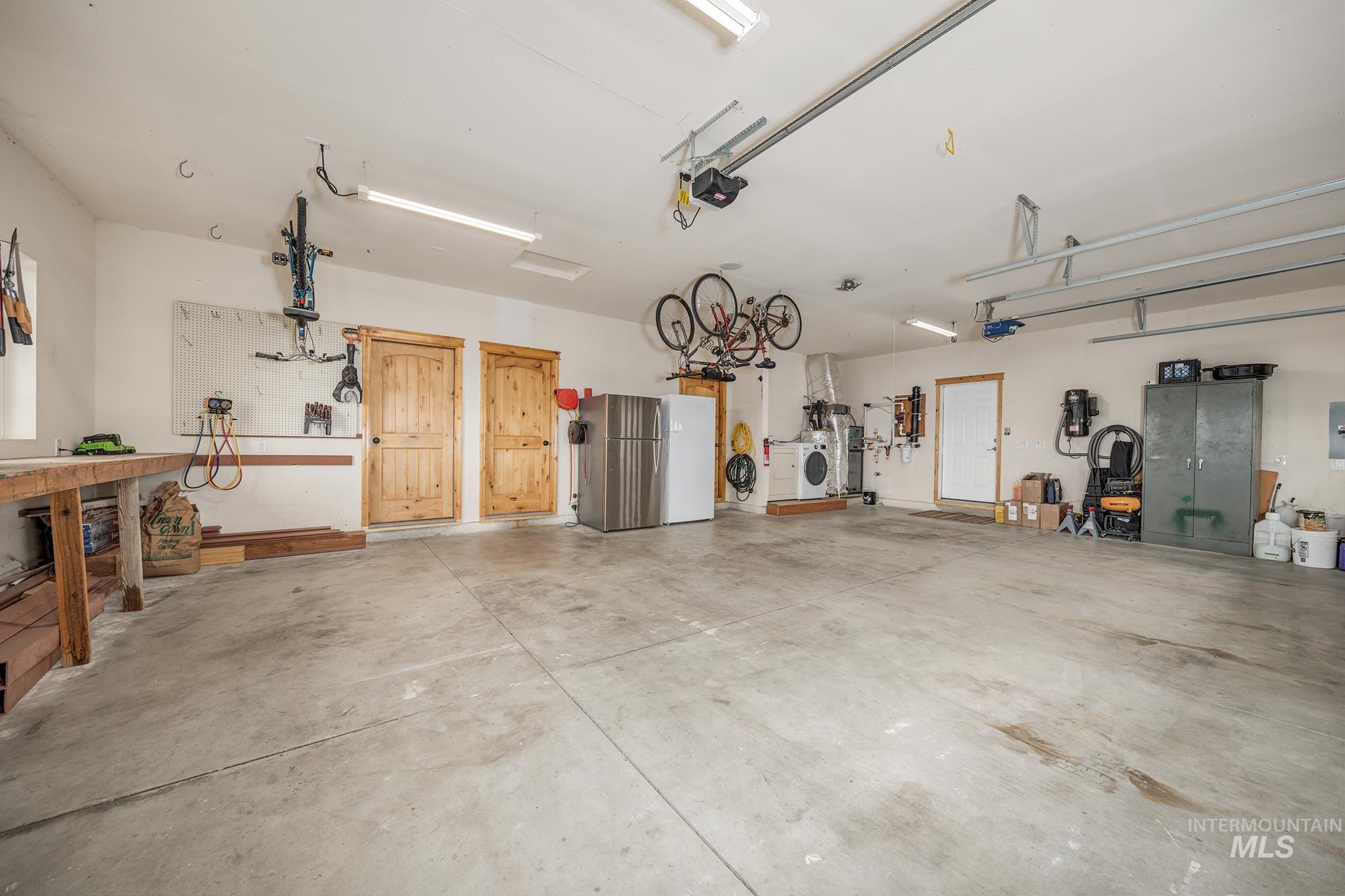 1573 Loafer Lane, Weiser, Idaho 83672, 5 Bedrooms, 4 Bathrooms, Residential For Sale, Price $1,299,000,MLS 98982394