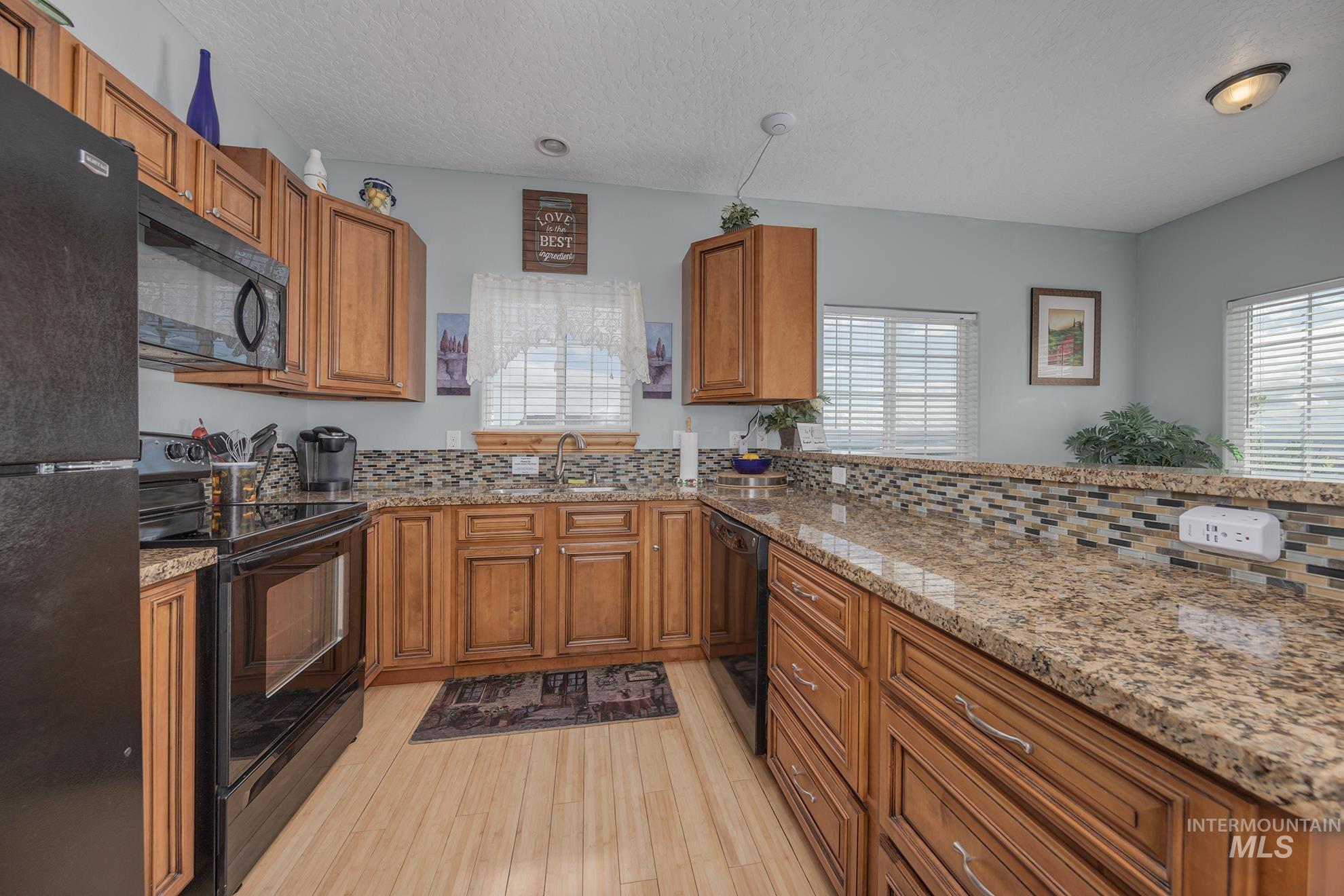 1573 Loafer Lane, Weiser, Idaho 83672, 5 Bedrooms, 4 Bathrooms, Residential For Sale, Price $1,299,000,MLS 98982394